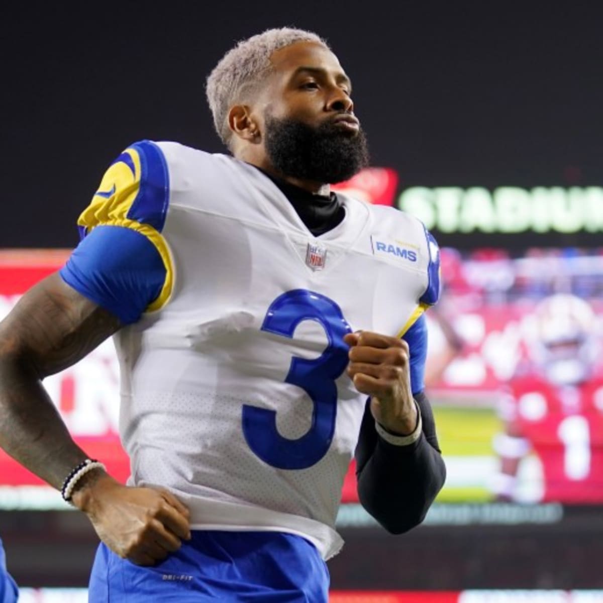 Los Angeles Rams 28-36 Green Bay Packers: Odell Beckham Jr scores first TD  for Rams but can't prevent third-straight defeat, NFL News