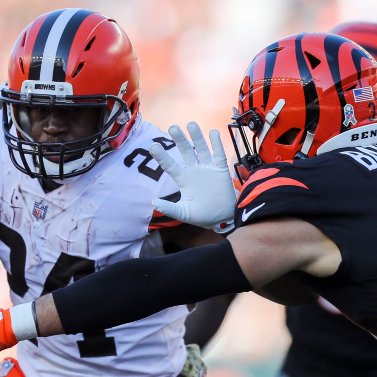 Browns RB Nick Chubb tests positive for COVID-19