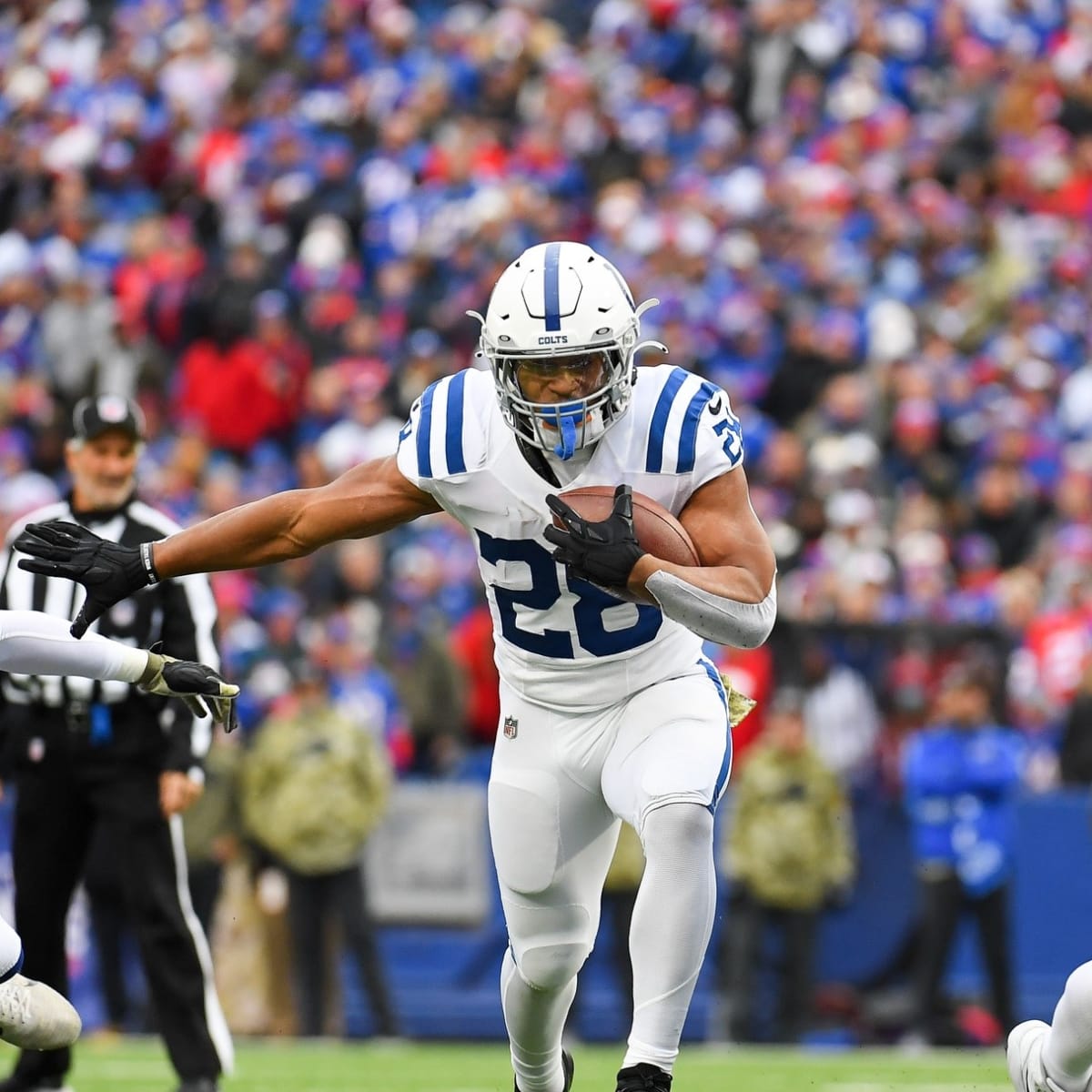 Bottom falls out for Bills in bumbling 41-15 loss to Colts