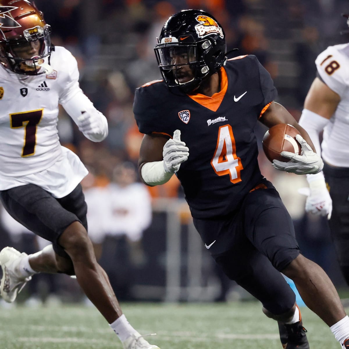 Oregon Football Announces Uniform Combination for Oregon State Football -  Sports Illustrated Oregon Ducks News, Analysis and More