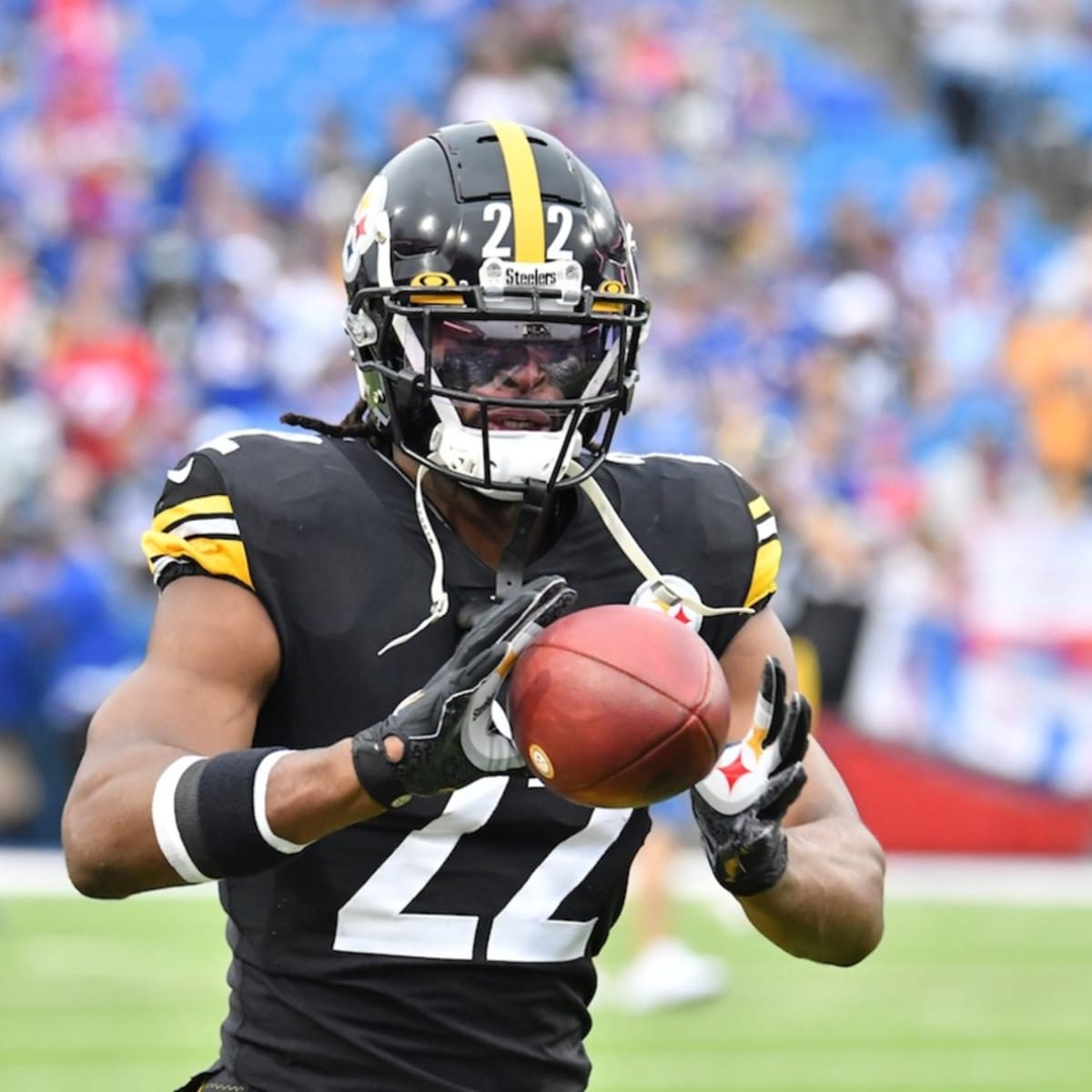 Steelers' Najee Harris Tabbed As RB 'Poised' To Bounce Back In