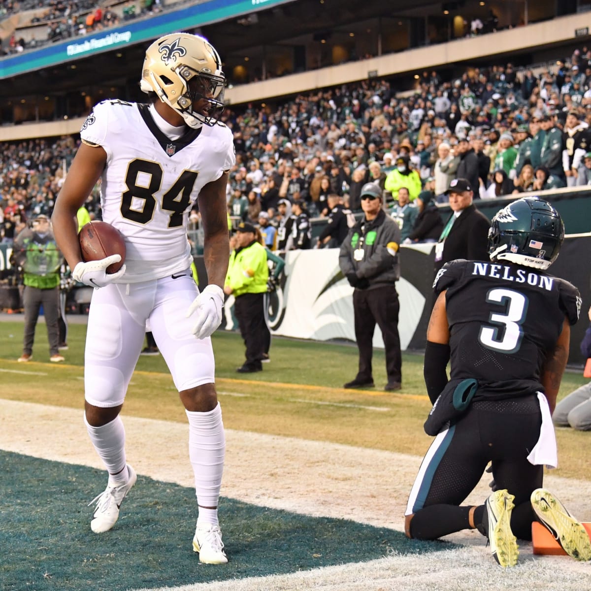 New Orleans Saints suffer first loss of the season in close game