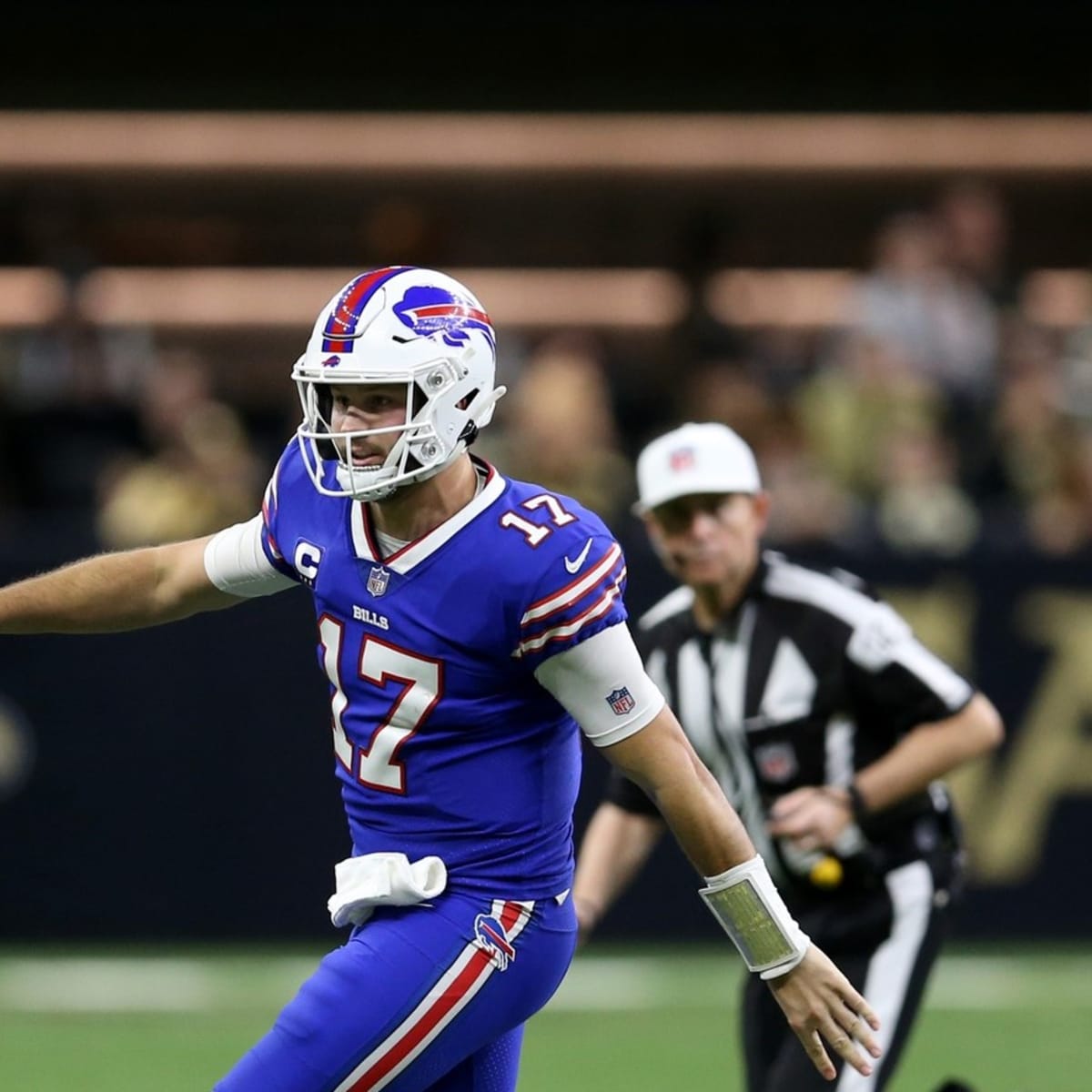 Bills QB Josh Allen boosts MVP case with more player of the week honors