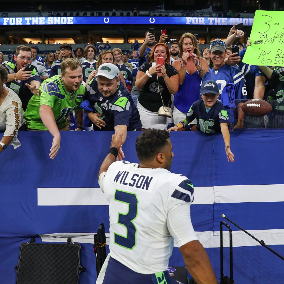 Seahawks fans have strong feelings about Russell Wilson's Seattle