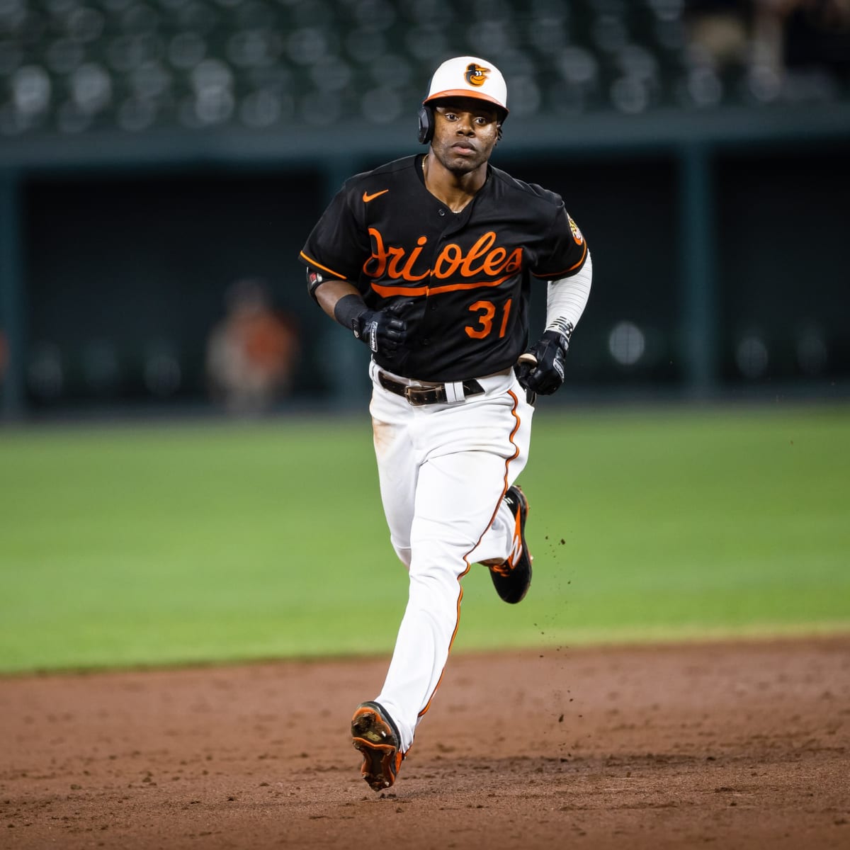 Orioles outfield prospect Cedric Mullins showing he has his legs back