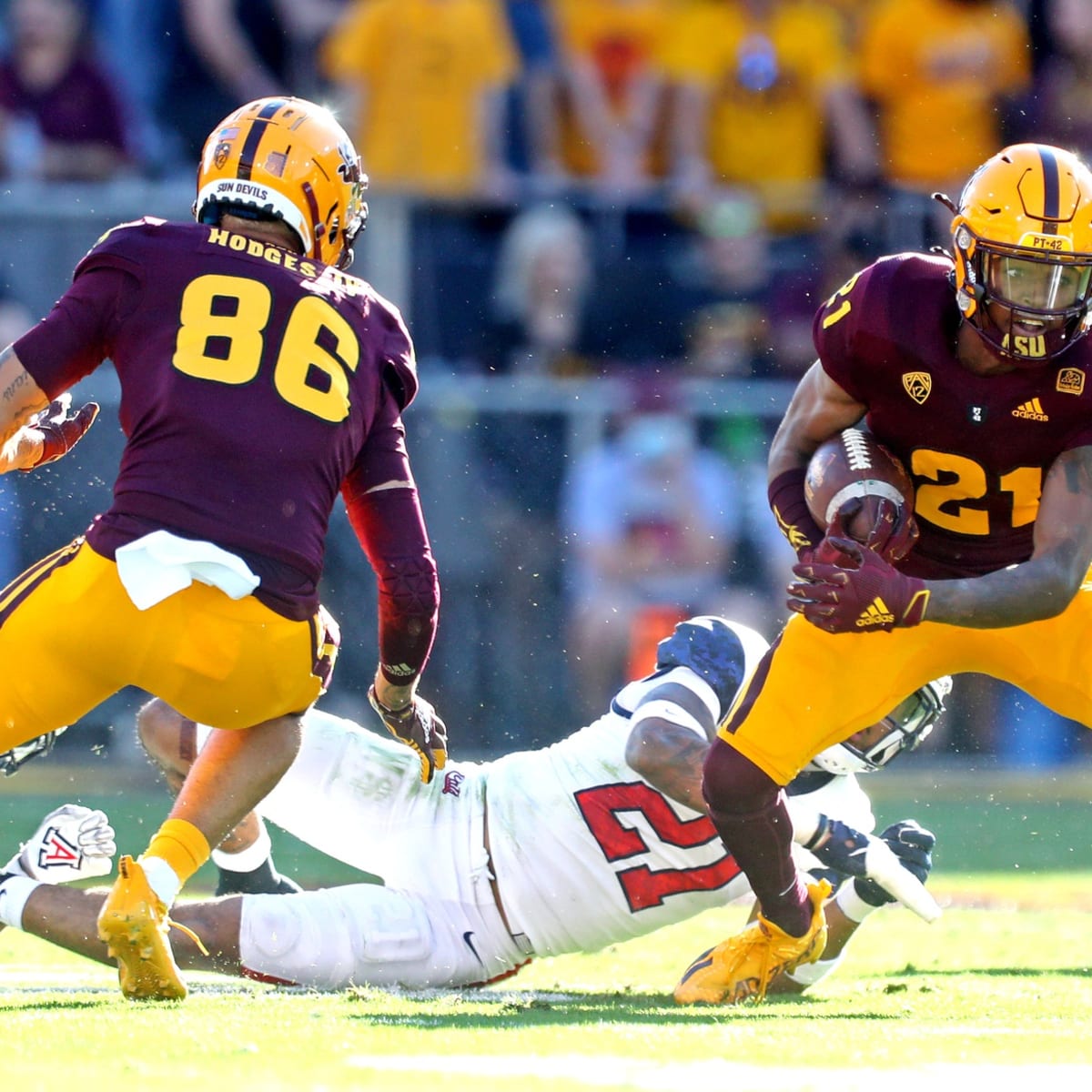 Badgers, Sun Devils carry Las Vegas Bowl into new stadium