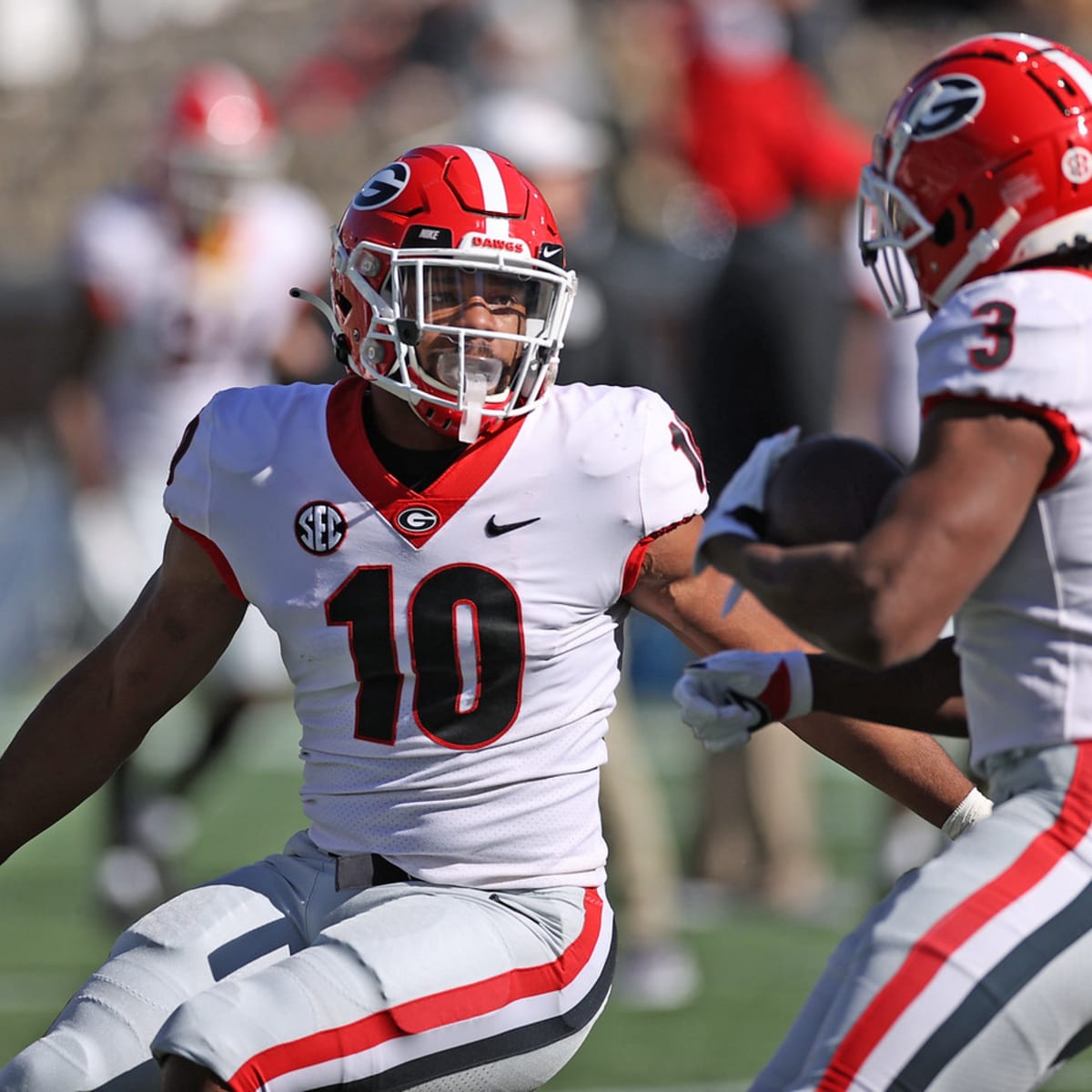 George Pickens Taking A Few More Reps at Practice for Georgia Football -  Sports Illustrated Georgia Bulldogs News, Analysis and More