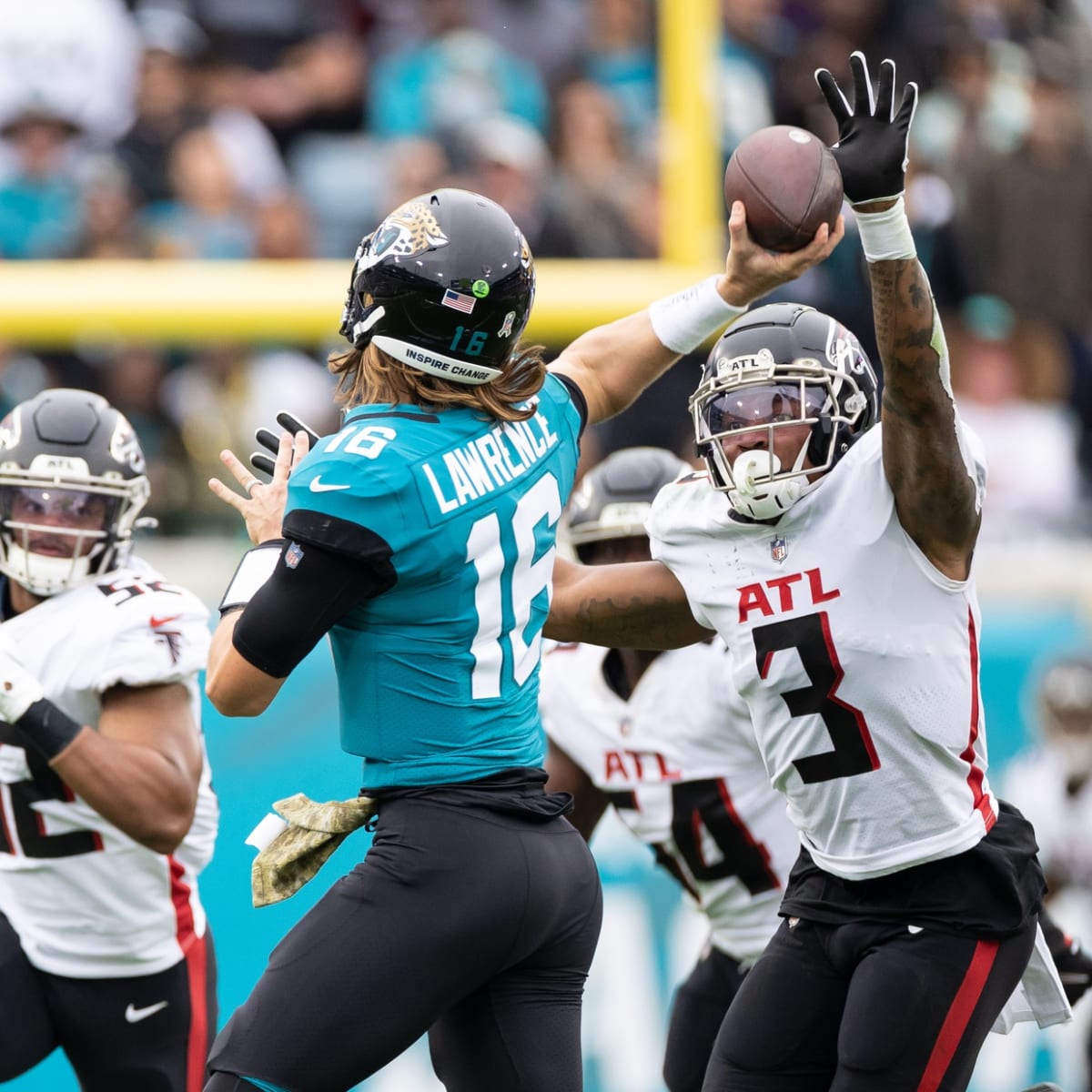 Jacksonville Jaguars Jaydon Mickens returns a kickoff during an NFL  football game against the Atlanta Falcons, Sunday, Nov. 28, 2021, in  Jacksonville, Fla. (AP Photo/Gary McCullough Stock Photo - Alamy