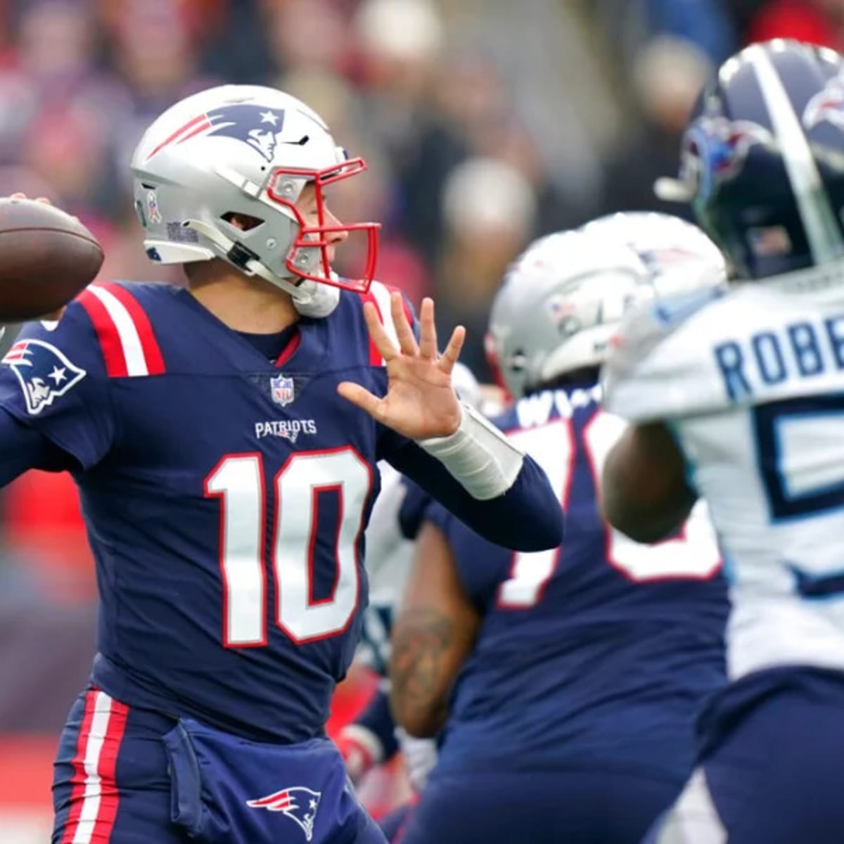 New England Patriots Fall 23-7 to Tennessee Titans: 4Q Live Game Log -  Sports Illustrated New England Patriots News, Analysis and More