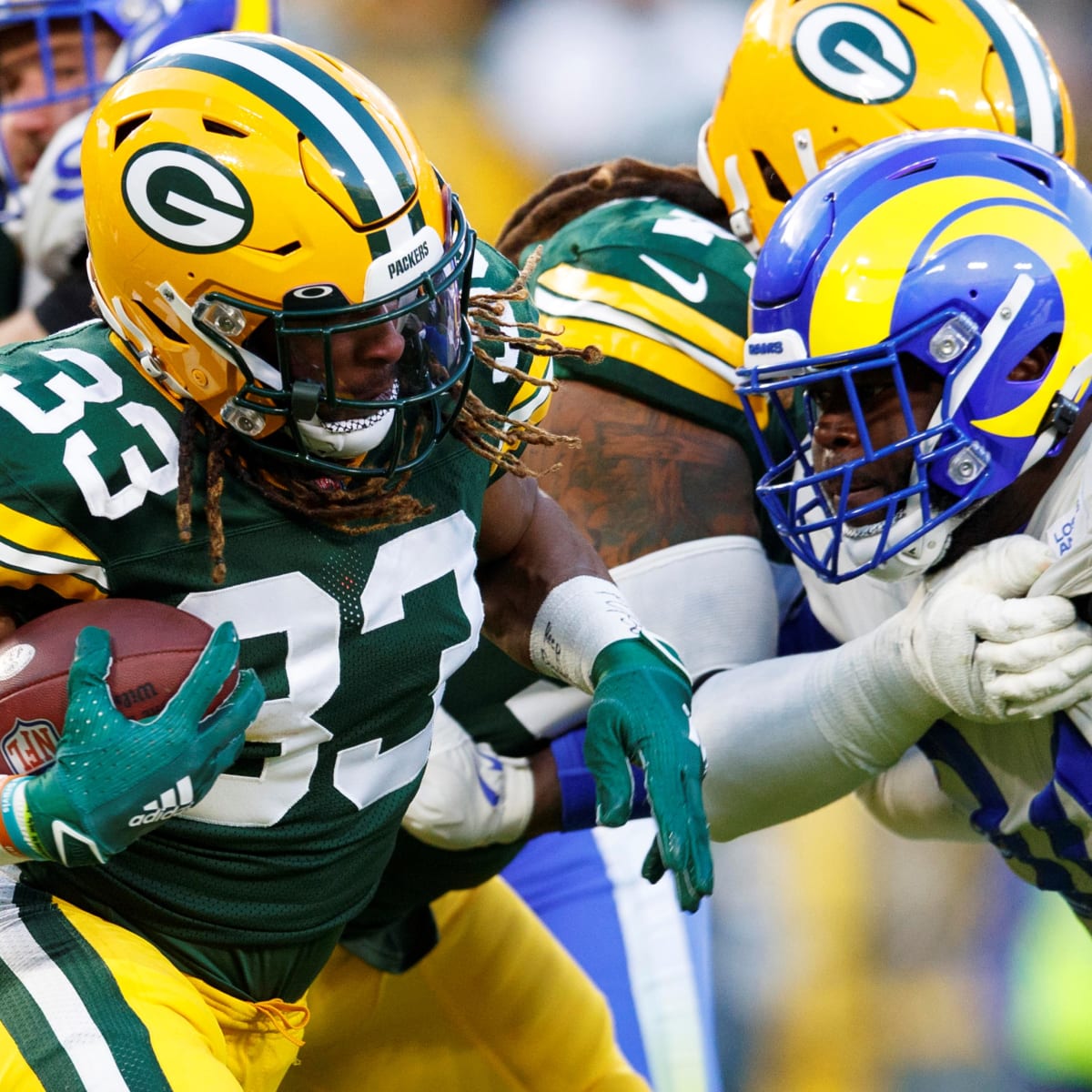 Best photos from Packers-Rams pregame warmups