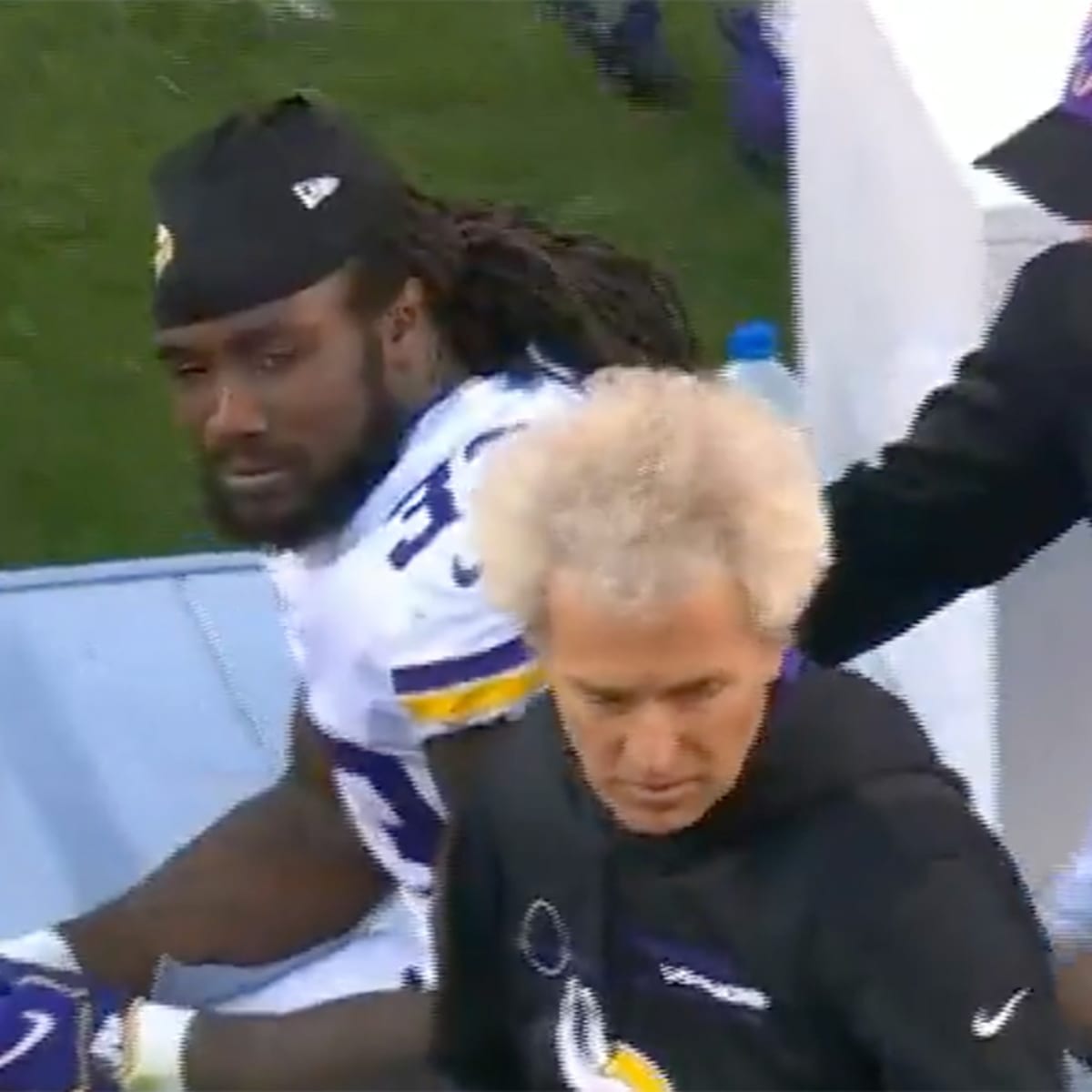 Vikings RB Dalvin Cook has dislocated shoulder -  5 Eyewitness News