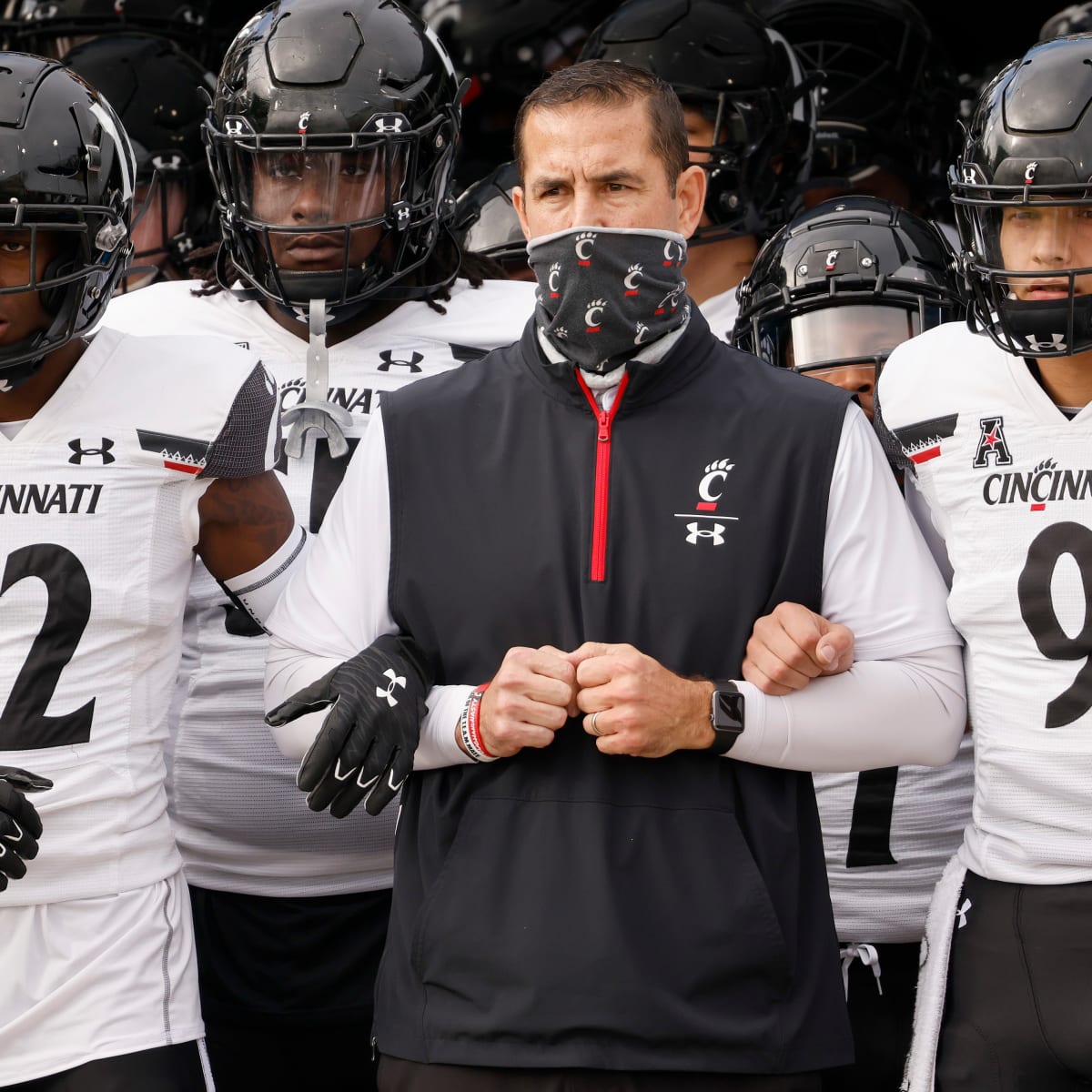 Desmond Ridder, Defense Make Opening Statement As No. 8 Bearcats