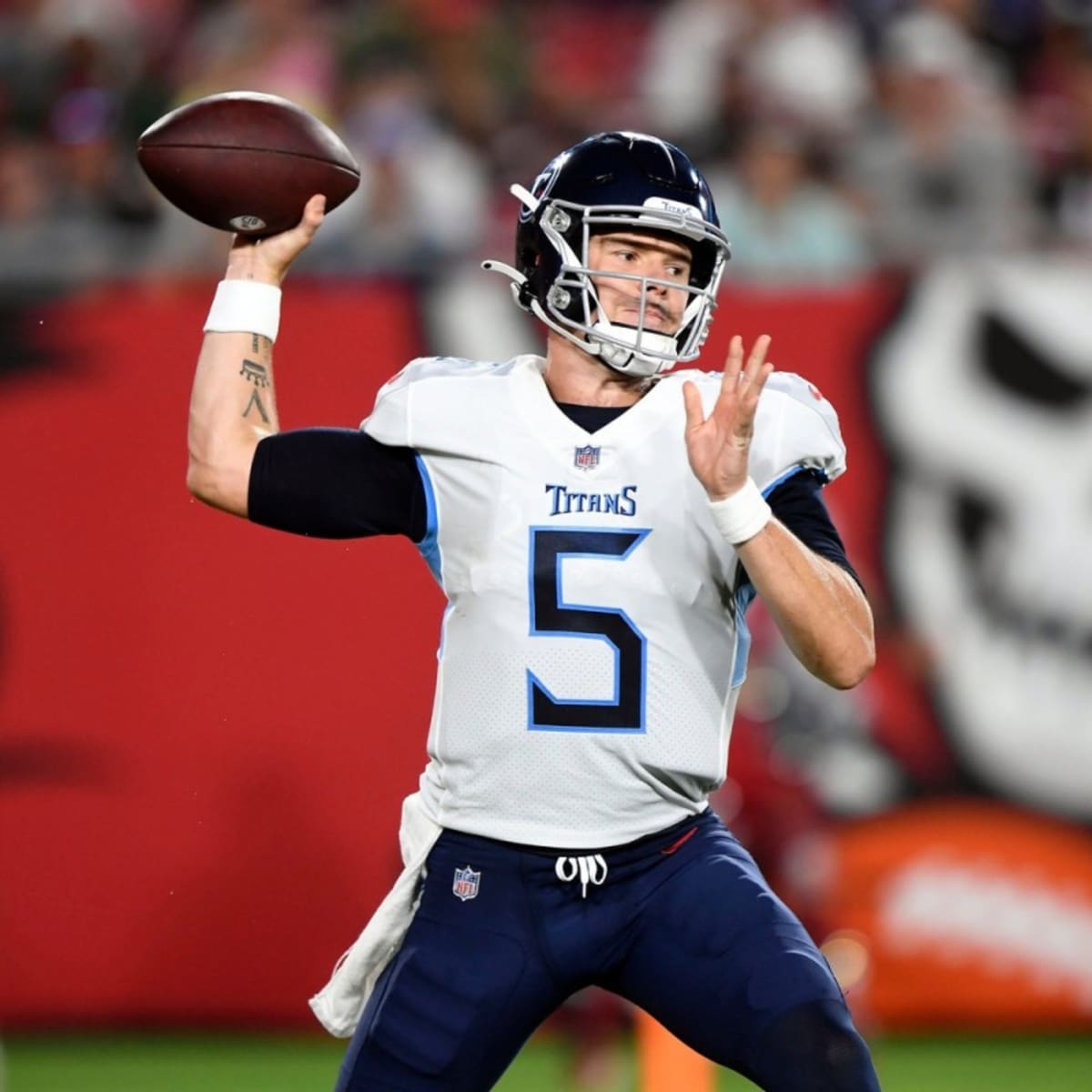 What to Know About New Tennessee Titans Third-String QB Kevin Hogan -  Sports Illustrated Tennessee Titans News, Analysis and More