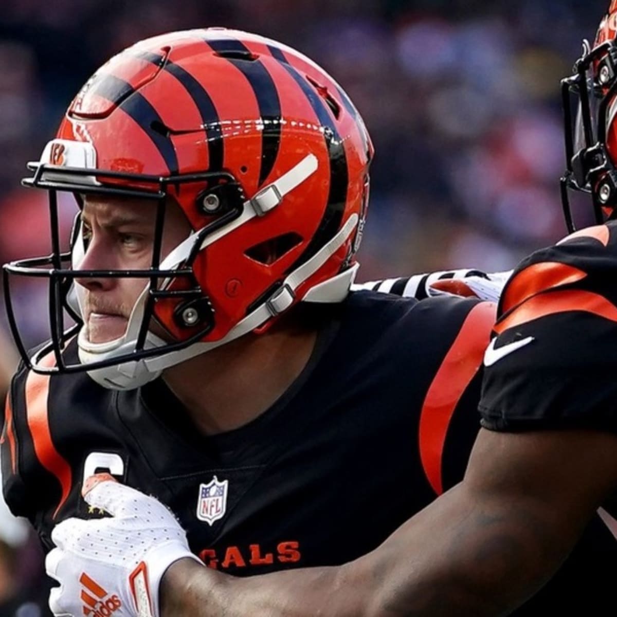 Look: Teair Tart Hits Ted Karras With Knee Drop After the Whistle During  Tennessee Titans Win Over Cincinnati Bengals - Sports Illustrated  Cincinnati Bengals News, Analysis and More