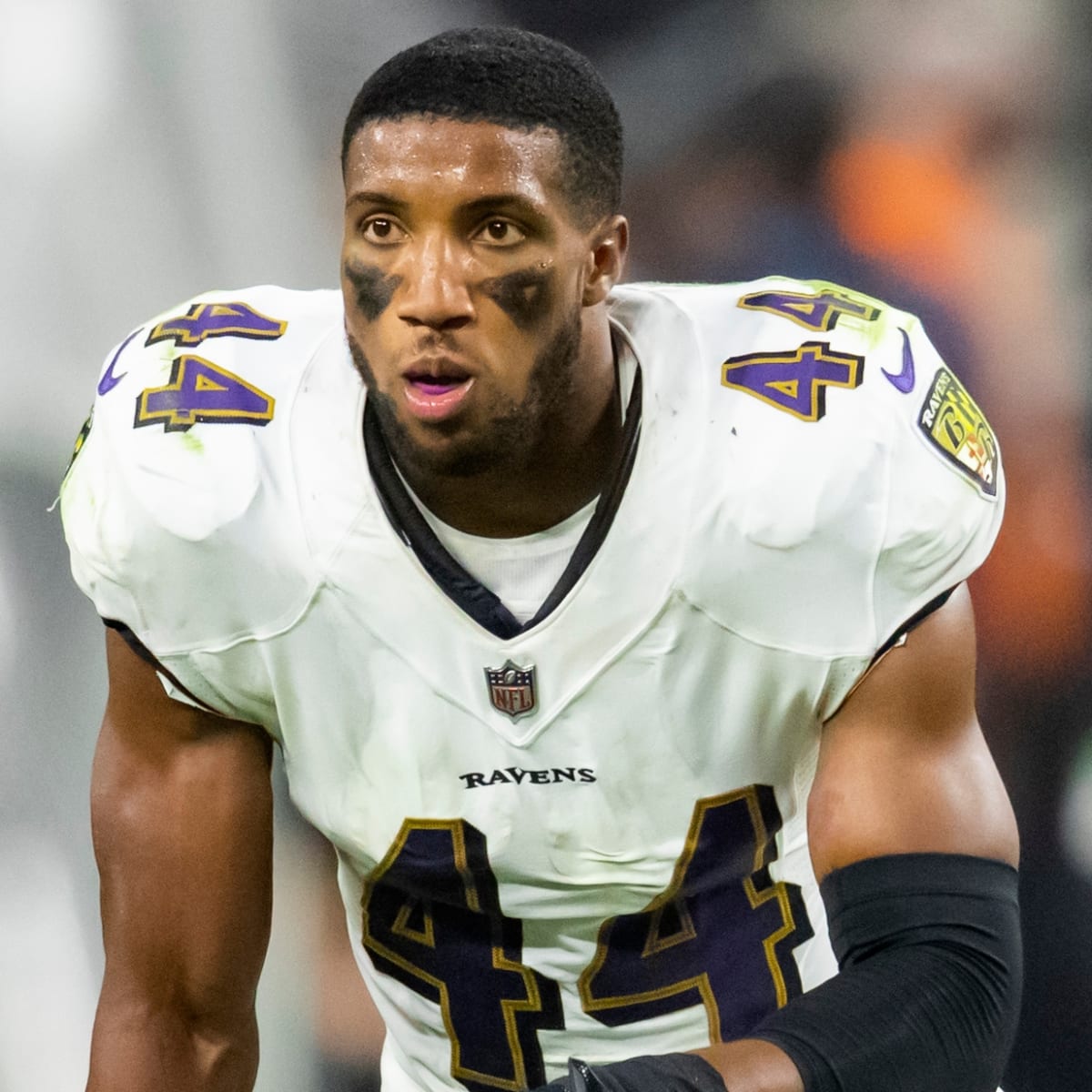 Ravens CB Tavon Young tore his ACL in practice