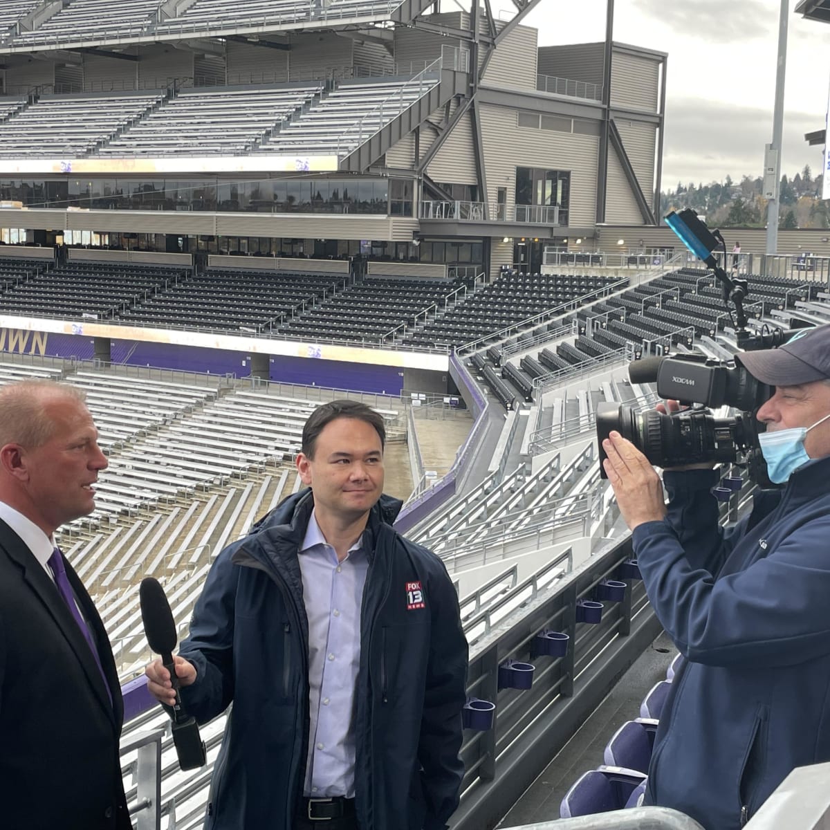 DeBoer Approval Rating Appears High Among UW Players - Sports