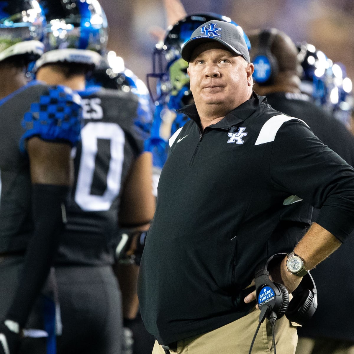 Mark Stoops Has Strong Ties to Hawkeyes - Sports Illustrated Iowa Hawkeyes  News, Analysis and More