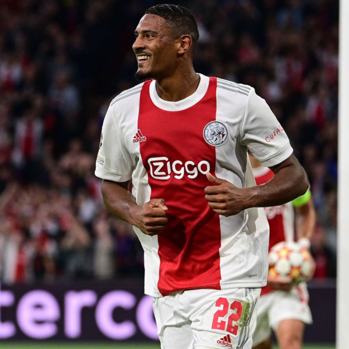 sebastien.haller joins Cristiano Ronaldo (2017-18) as the only