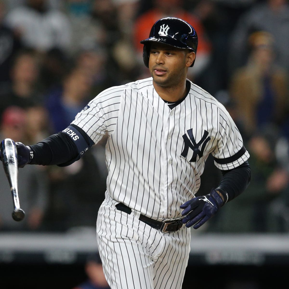 Aaron Hicks New York Yankees Player-Issued #31 White Pinstripe Jersey from  the 2020 MLB Season