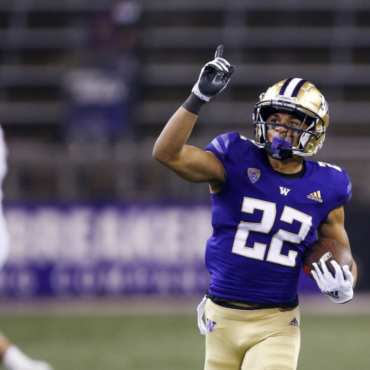 Trent McDuffie Finally Intercepts Some National Attention - Sports  Illustrated Washington Huskies News, Analysis and More