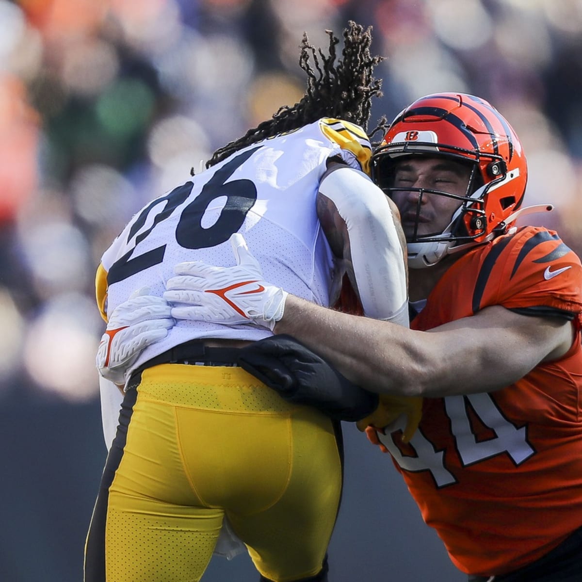 Cincinnati Bengals linebacker Clay Johnston (44) runs for the play during  an NFL football game against the Carolina Panthers, Sunday, Nov. 6, 2022,  in Cincinnati. (AP Photo/Emilee Chinn Stock Photo - Alamy