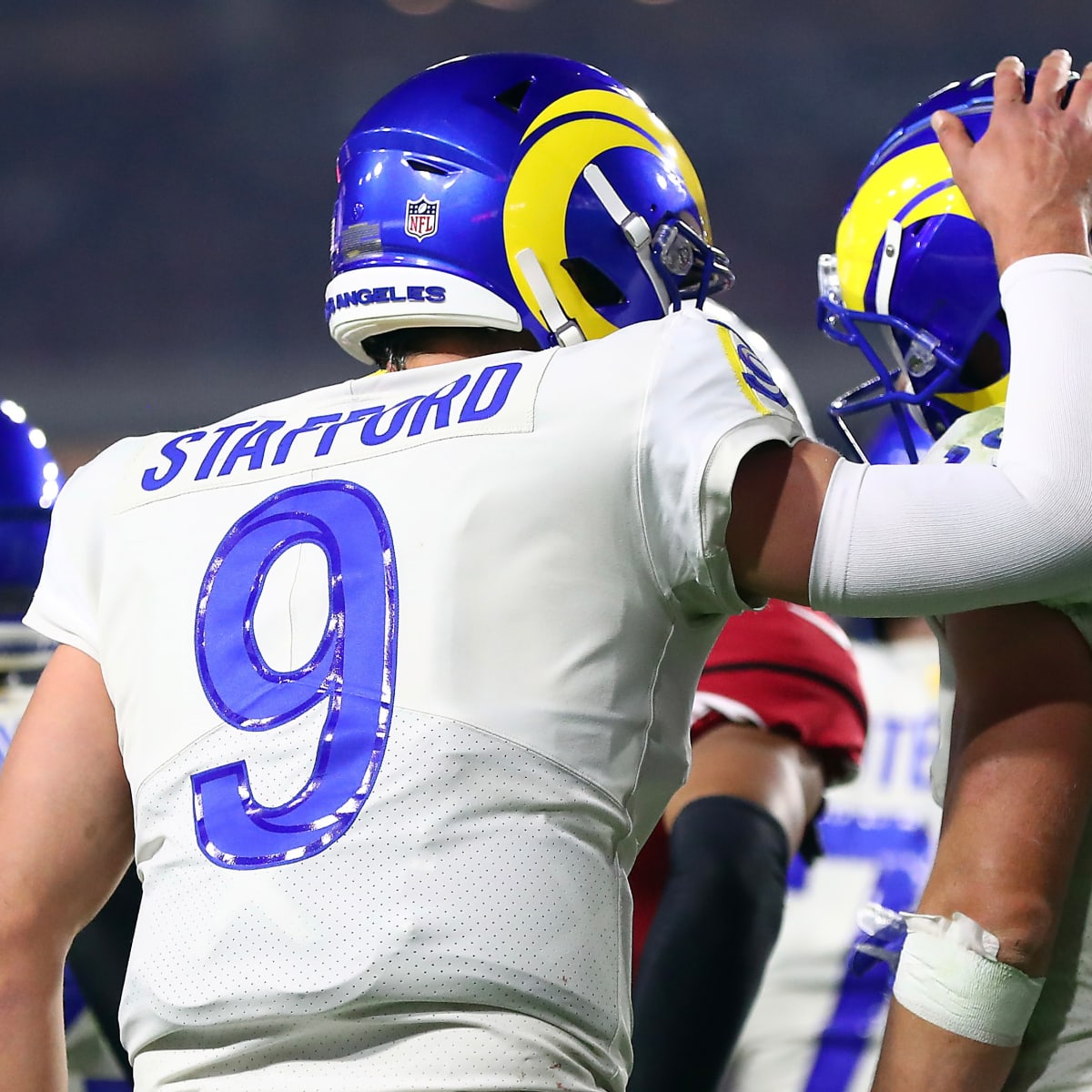 Los Angeles Rams TE Tyler Higbee Shines After Contract Extension vs.  Indianapolis Colts - Sports Illustrated LA Rams News, Analysis and More