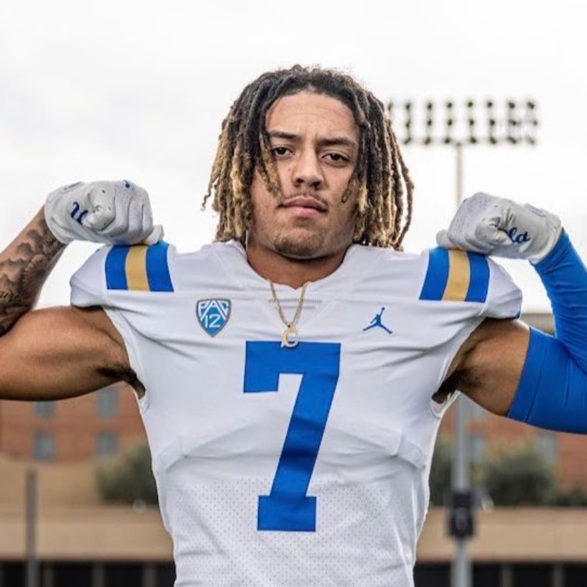 UCLA Football: Pundit Believes Transfer Could Be Among Top Prospects At  Position - Sports Illustrated UCLA Bruins News, Analysis and More