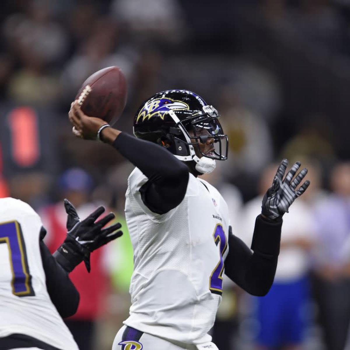 Josh Johnson gets start for Ravens with Jackson, Huntley out