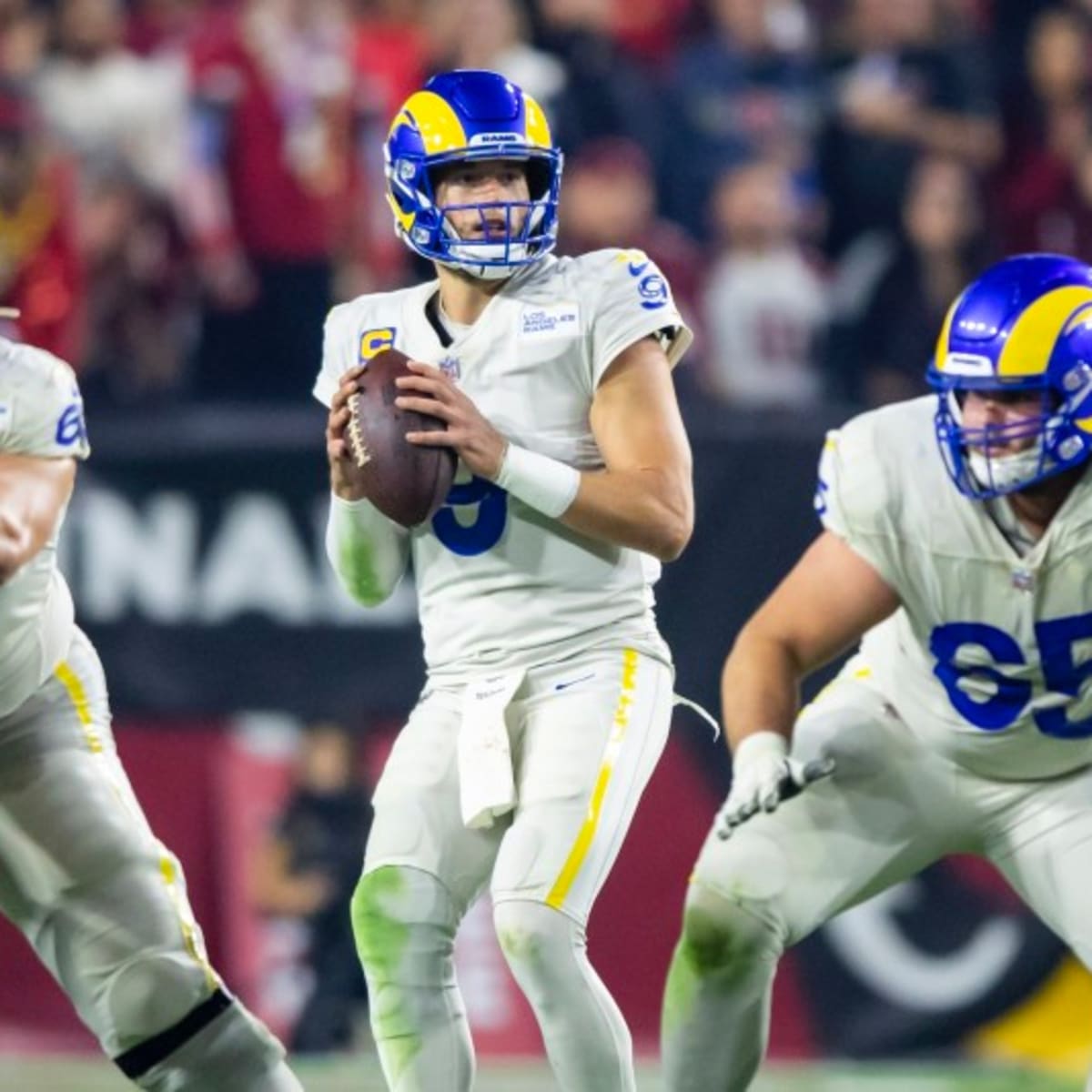 ESPN Presents and Surrounds the Monday Night Wild Card Matchup Between the  Arizona Cardinals and the Los Angeles Rams - ESPN Press Room U.S.