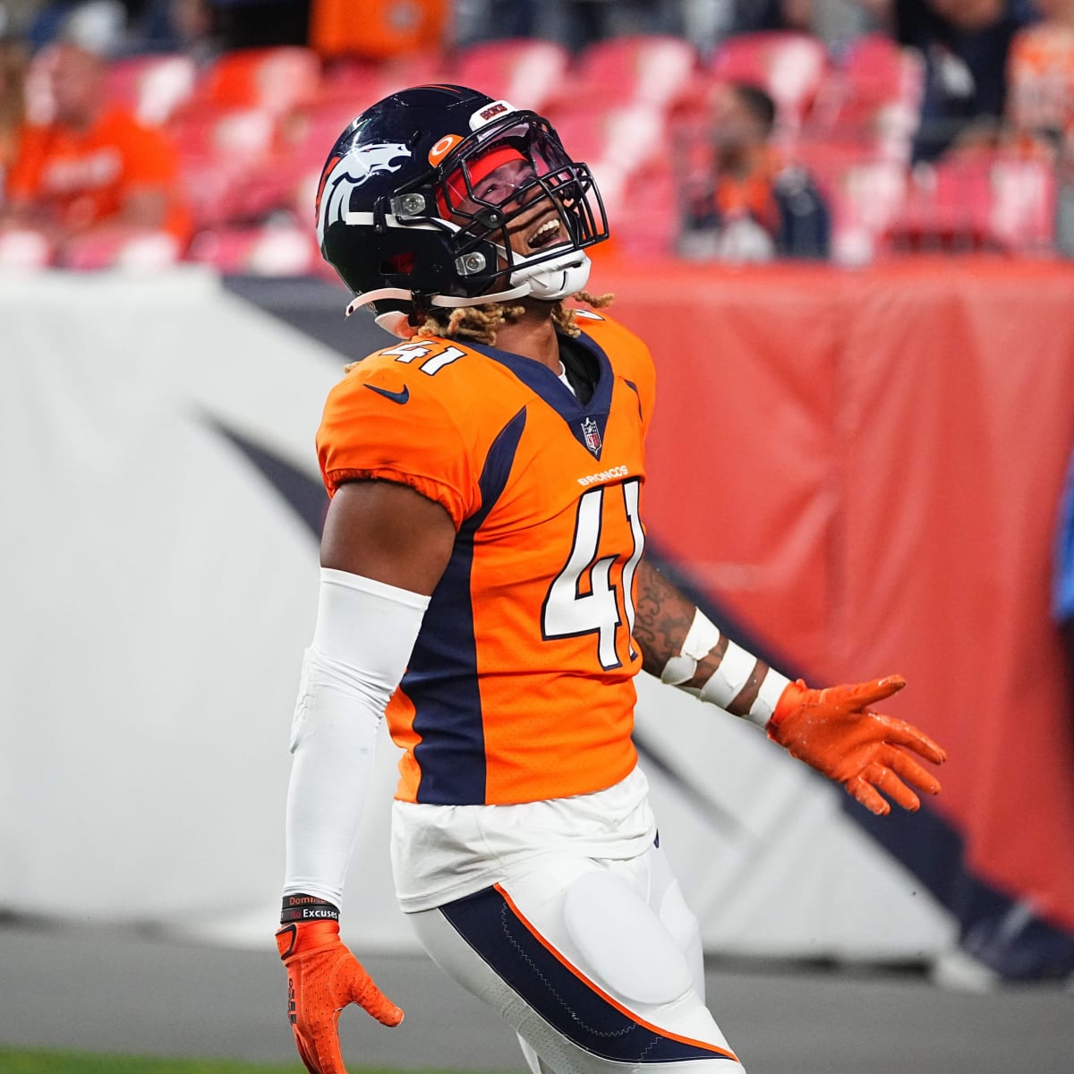 Denver Broncos safety Jamar Johnson (41) defends against the Dallas Cowboys  during an NFL Football game in Arlington, Texas, Sunday, Nov. 7, 2021. (AP  Photo/Michael Ainsworth Stock Photo - Alamy