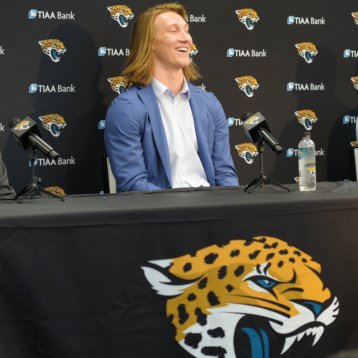 Urban Meyer is Jaguars' problem, but owner Shad Khan created it