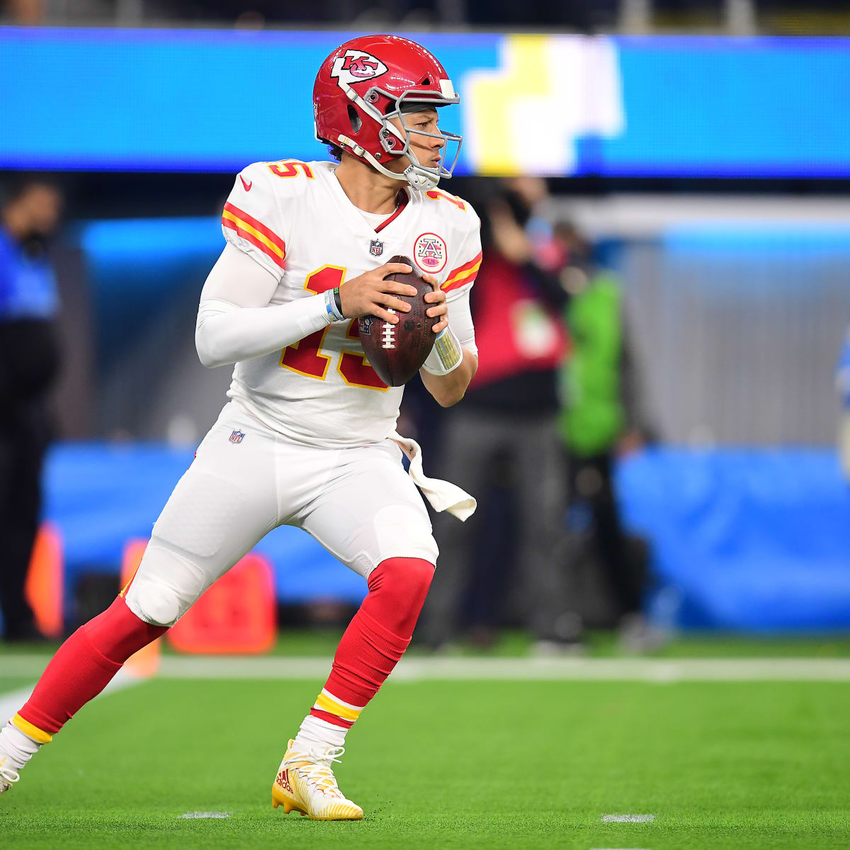 Chiefs vs. Chargers Week 2: How to watch, stream and listen