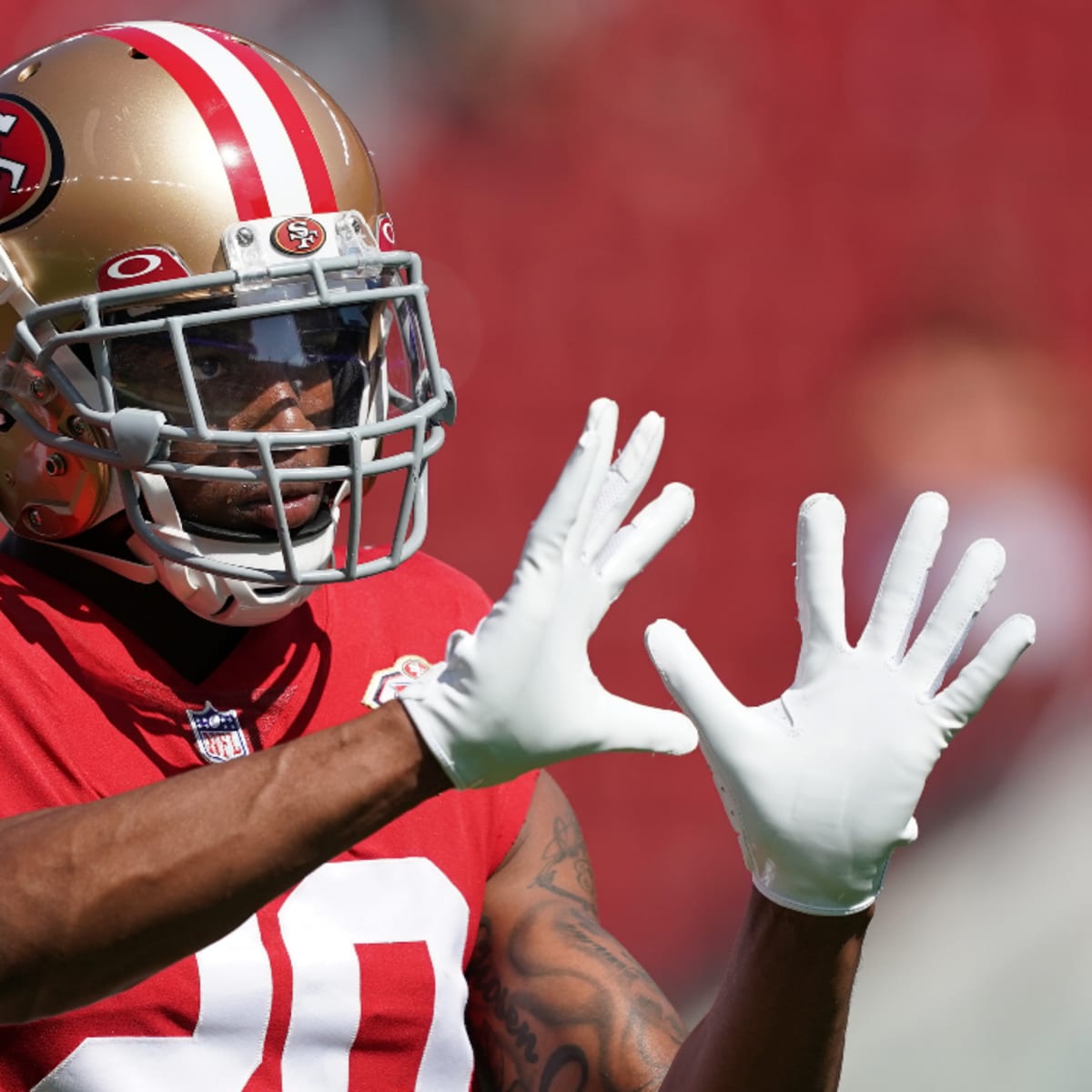 INGLEWOOD, CALIFORNIA - JANUARY 09: Ambry Thomas #20 of the San Francisco  49ers reacts following a 27-24 win over the Los Angel…