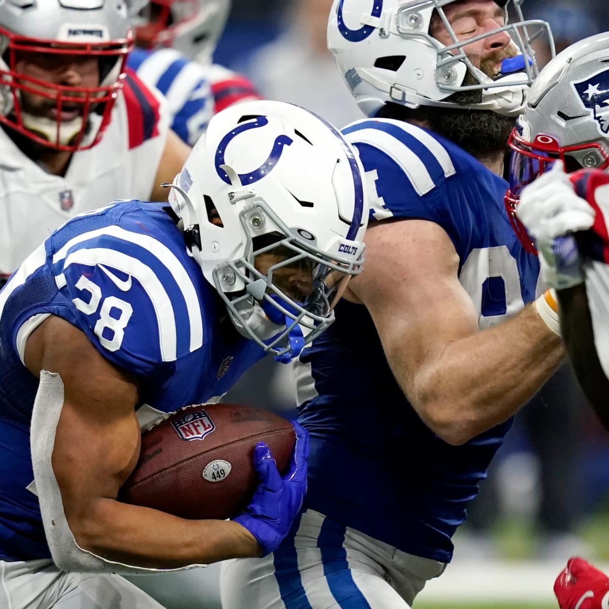 Colts Stop the Patriots on 4th & 2