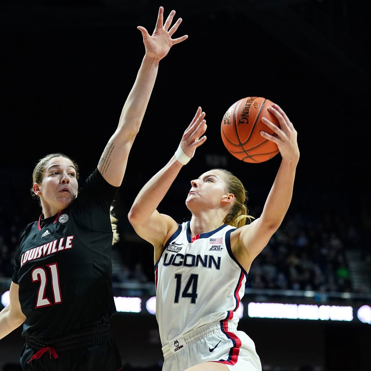 UConn Women's Basketball vs Louisville