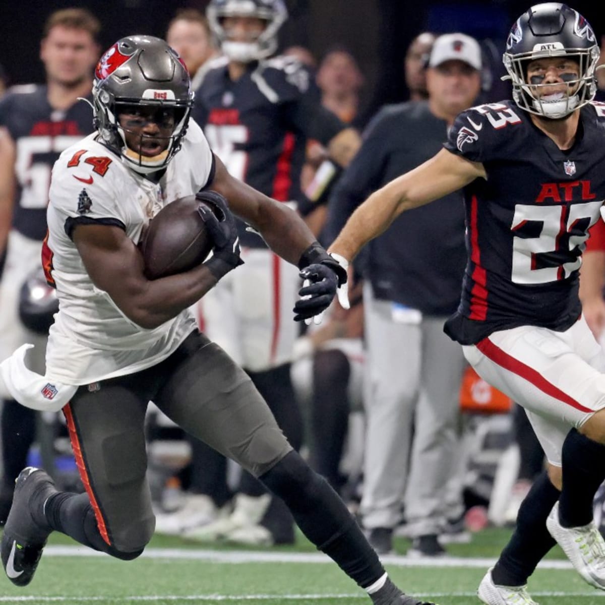 Tampa Bay Buccaneers WR Chris Godwin to Miss Rest of the Regular