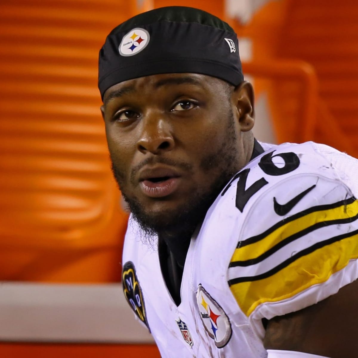 Tampa Bay Buccaneers Sign Veteran RB Le'Veon Bell 2021 Roster Moves