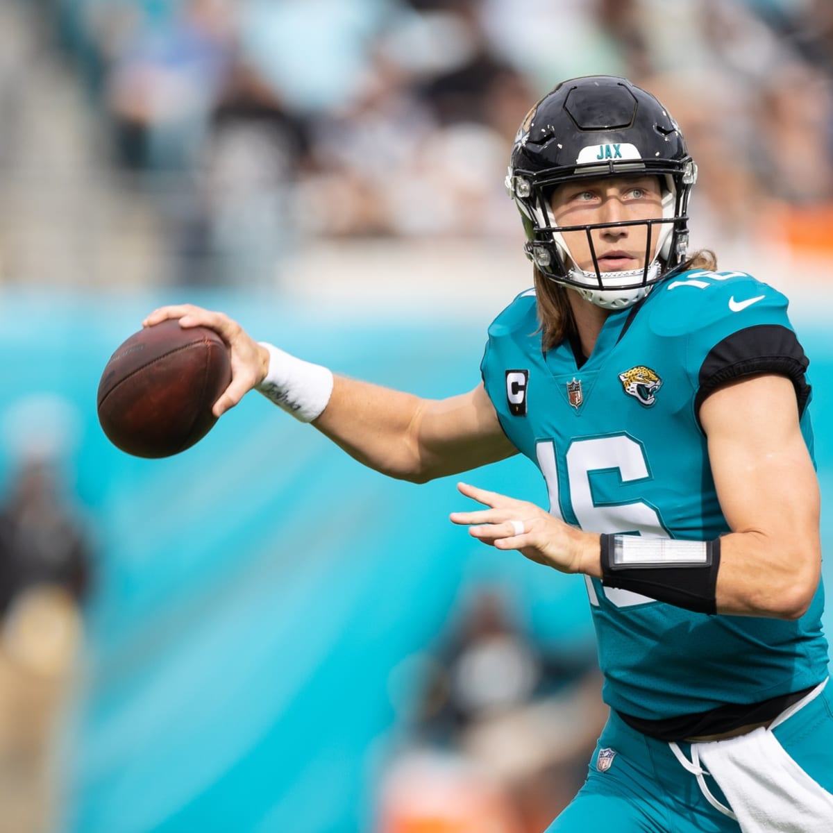 NFL Jacksonville Jaguars Atmosphere (Trevor Lawrence) Women's