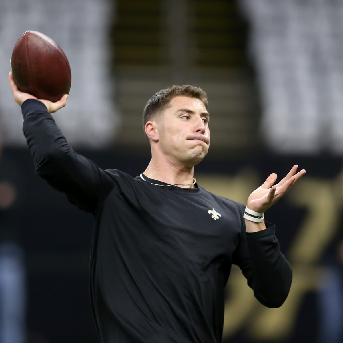 Saints' Taysom Hill to COVID-19 list; Ian Book expected to start vs.  Dolphins - The Phinsider