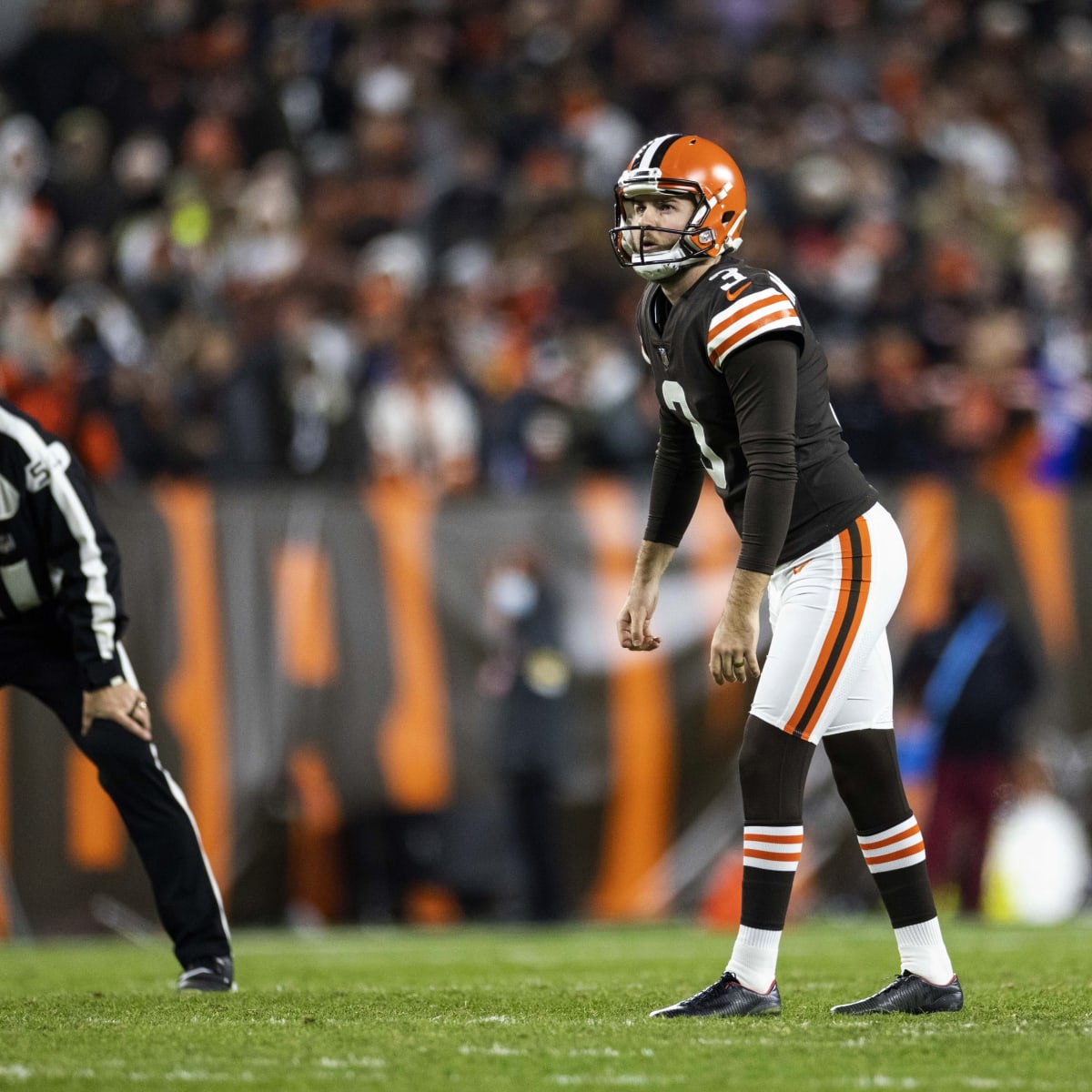 Chase McLaughlin kicks for Browns after Cody Parkey injured