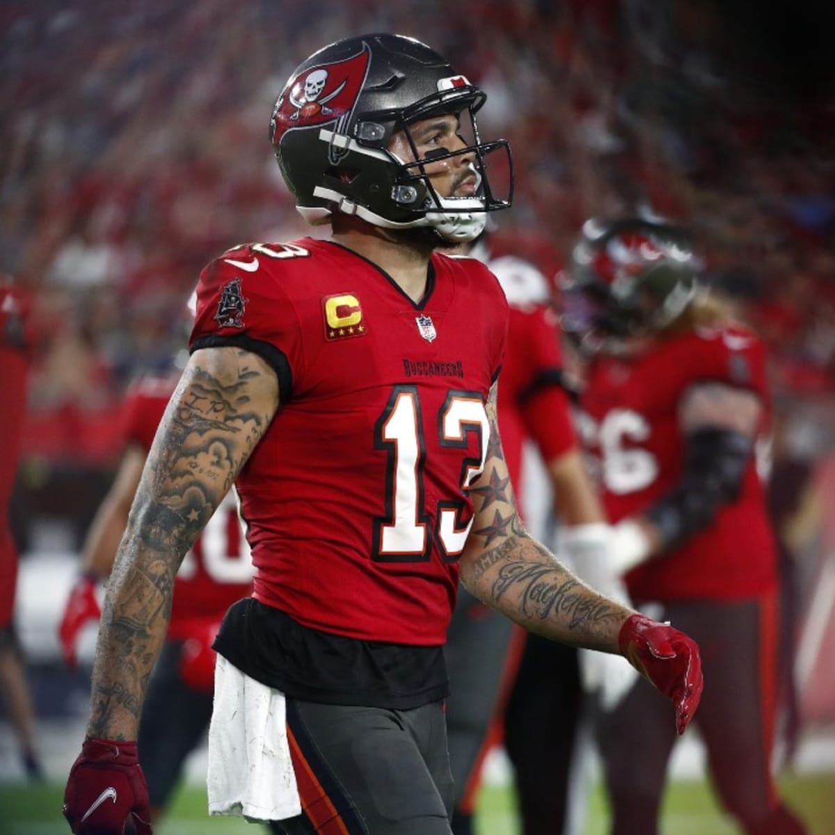 Tampa Bay WR Mike Evans suspended one game without pay - Sports Illustrated