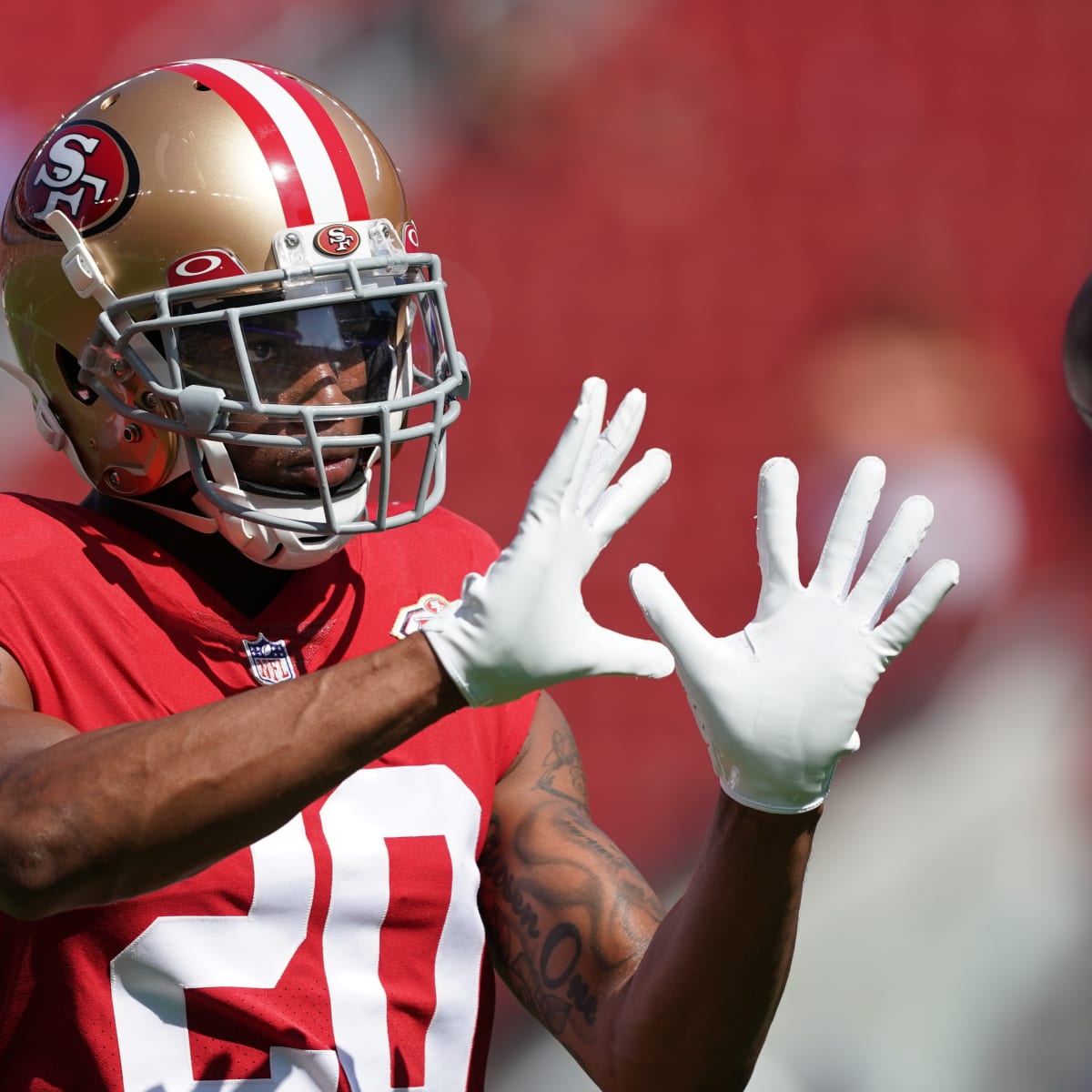 San Francisco 49ers cornerback Ambry Thomas (20) warms up before an NFL  football game against the New Orleans Saints, Sunday, Nov.27, 2022, in  Santa Clara, Calif. (AP Photo/Scot Tucker Stock Photo - Alamy