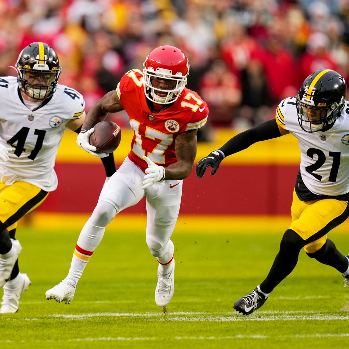 Steelers vs. Chiefs predictions: Early pick against the spread for Wild  Card round matchup - DraftKings Network