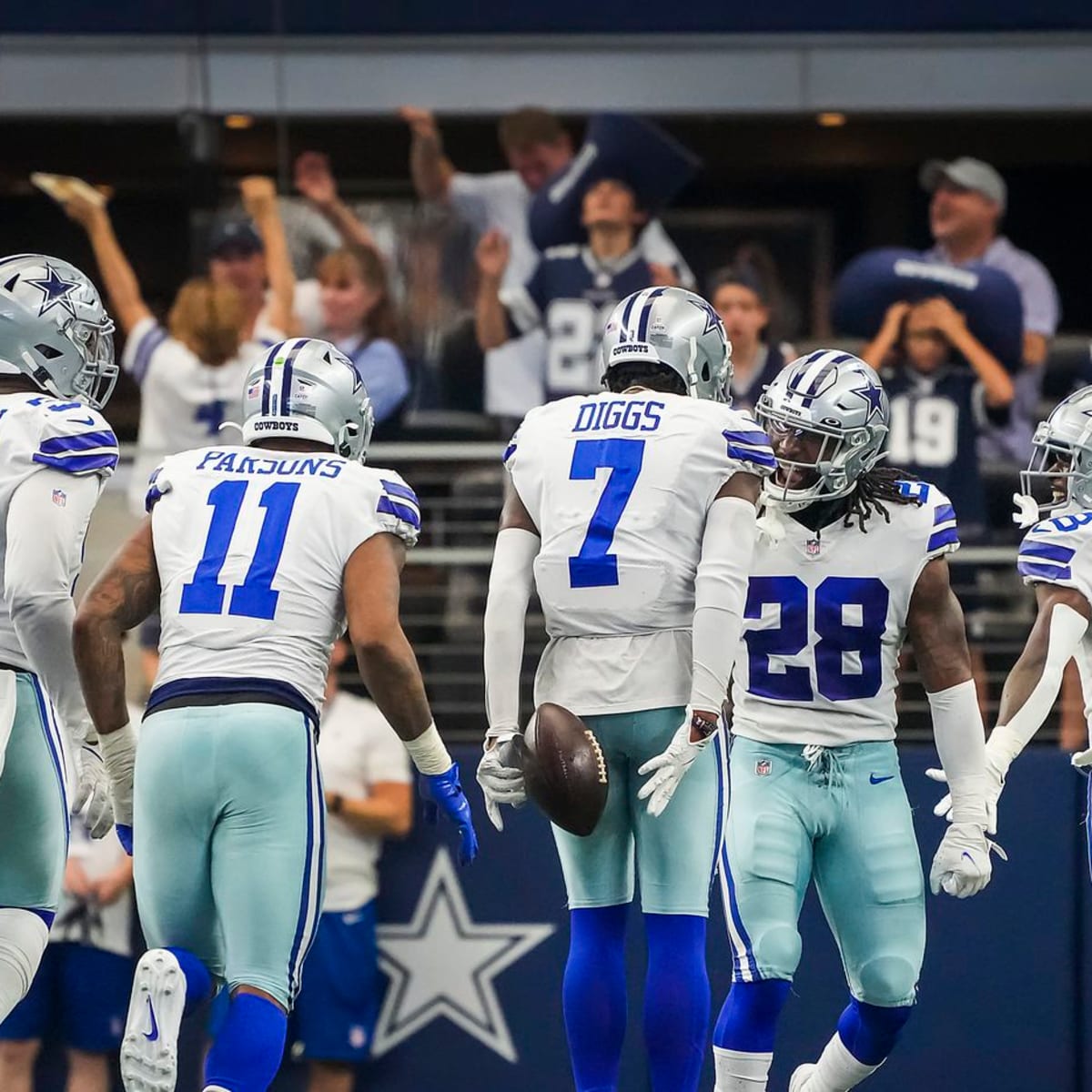 Dallas Cowboys Doomsday Defense Demarcus Lawrence, Micah Parsons, Trev –  Digital Spurs