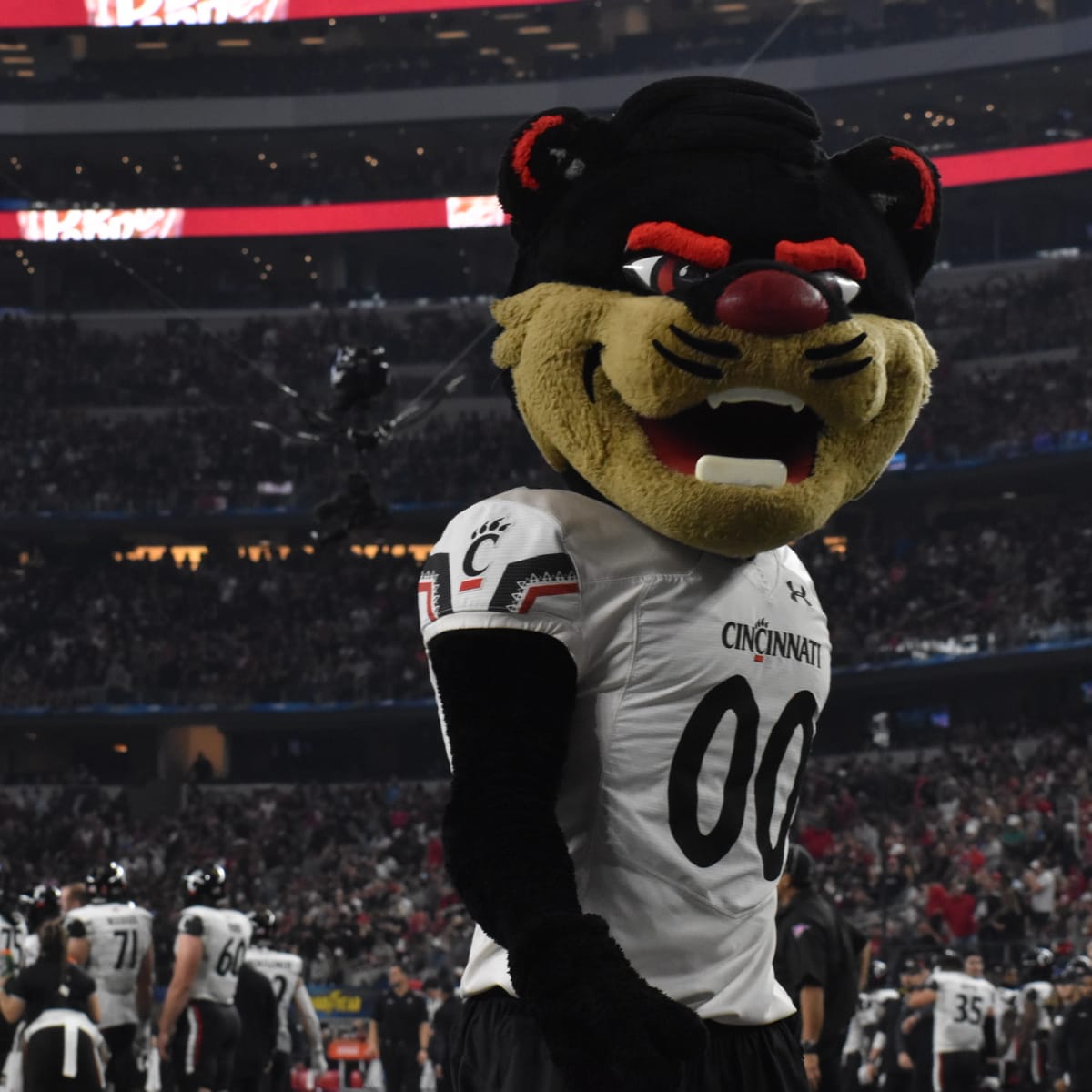 Fickell: No. 3 Cincinnati isn't looking past AAC title game