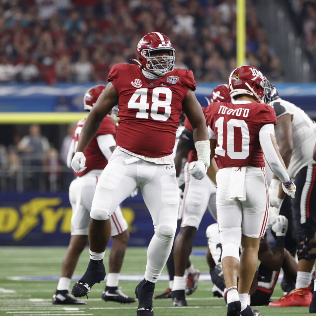 Alabama DE Phidarian Mathis: 2022 NFL Draft projections