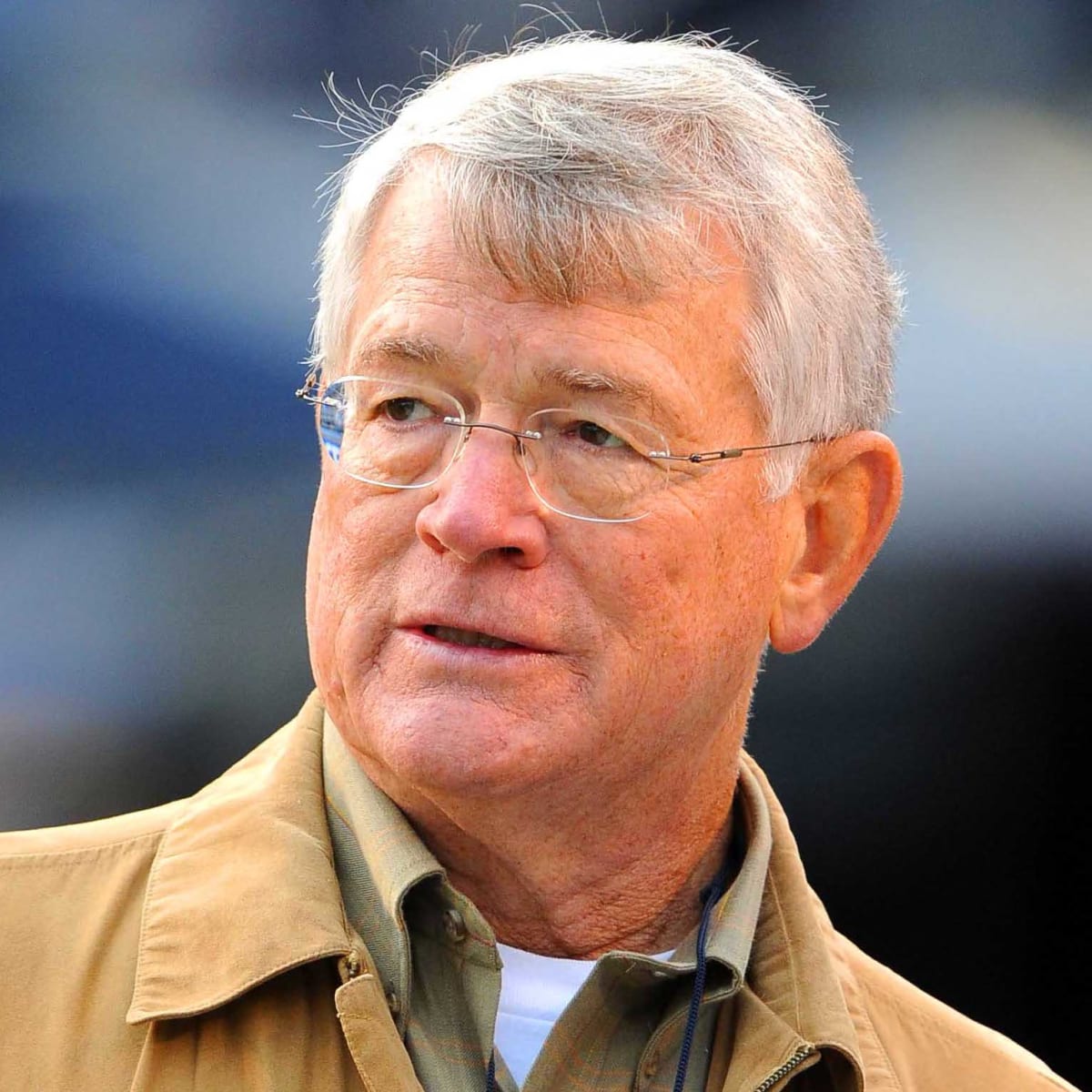 Former Denver Broncos coach Dan Reeves dies at age 77