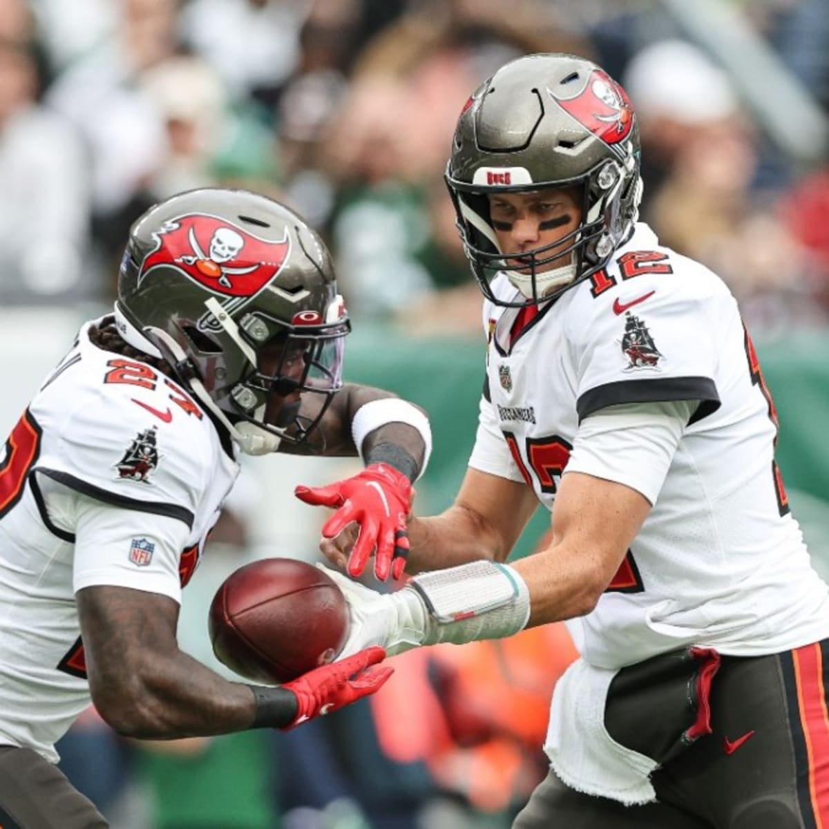 Buccaneers Ground Jets 28-24 - Bucs Report