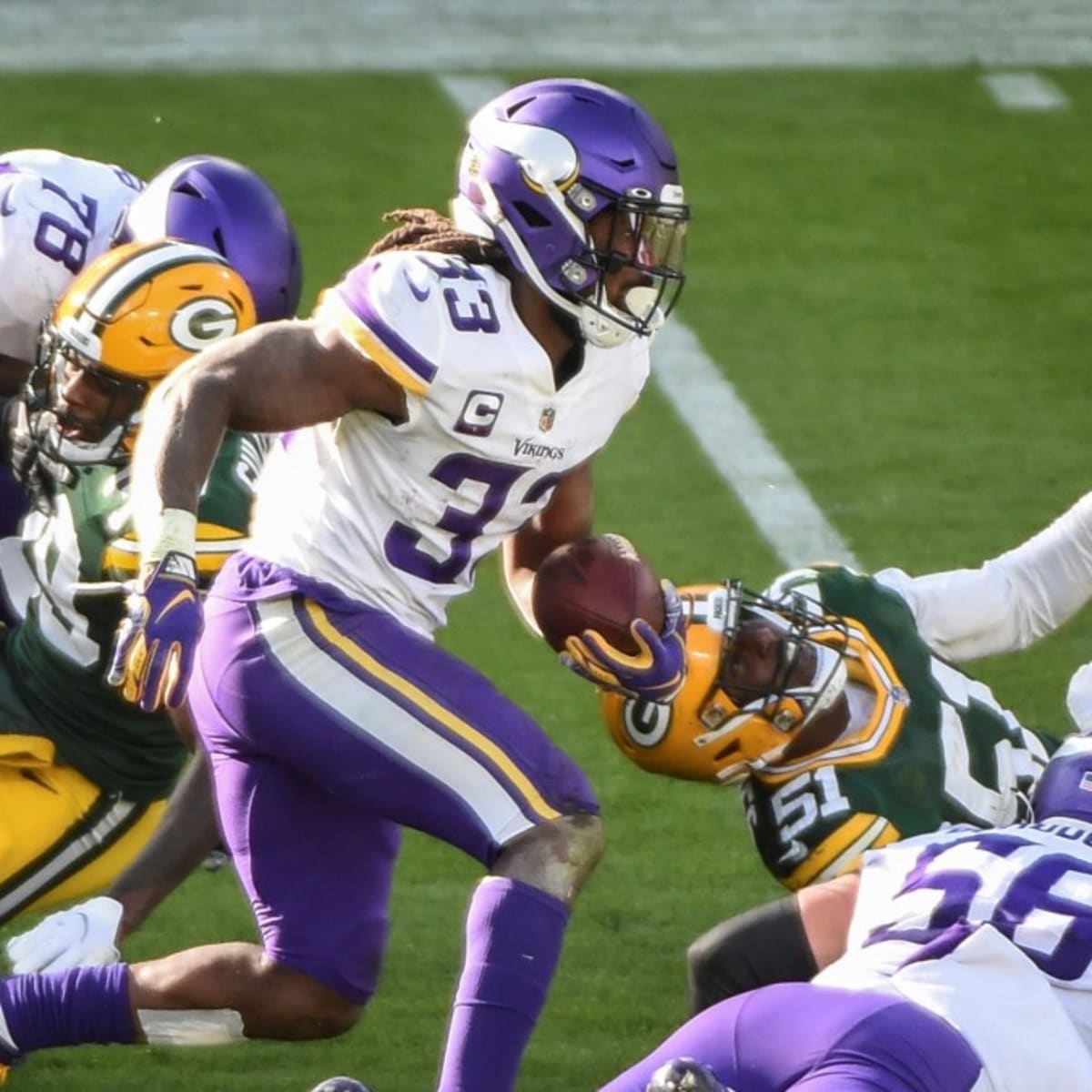 Adam Thielen proves he's 'one of us,' rips on Lambeau Field - Bring Me The  News