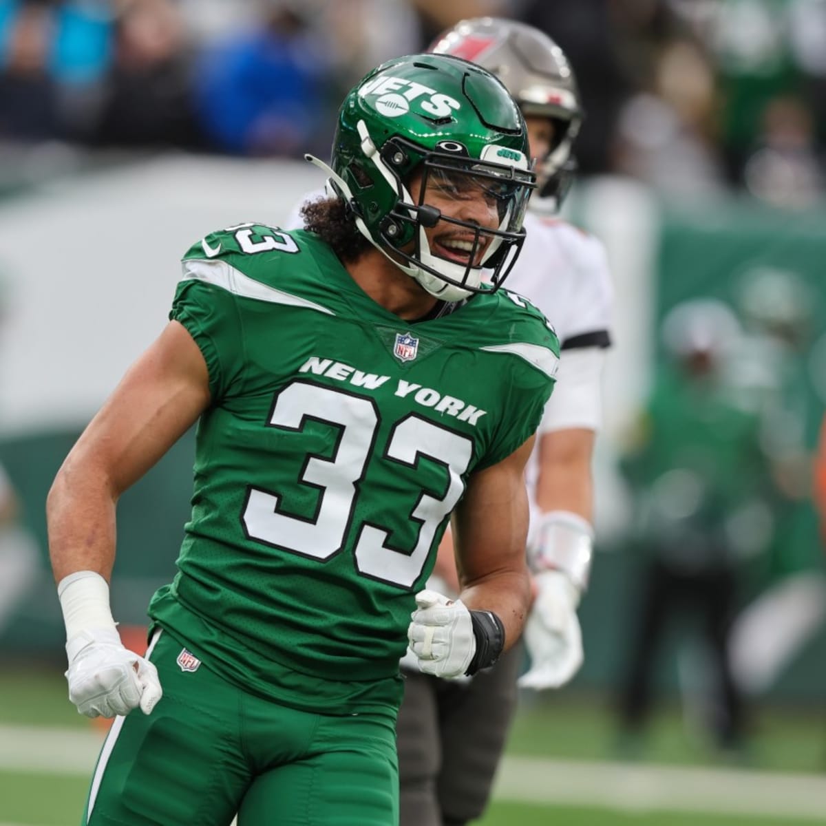 Jets S Elijah Riley: Hometown Fan, Army Product, Competitor and Now Starter